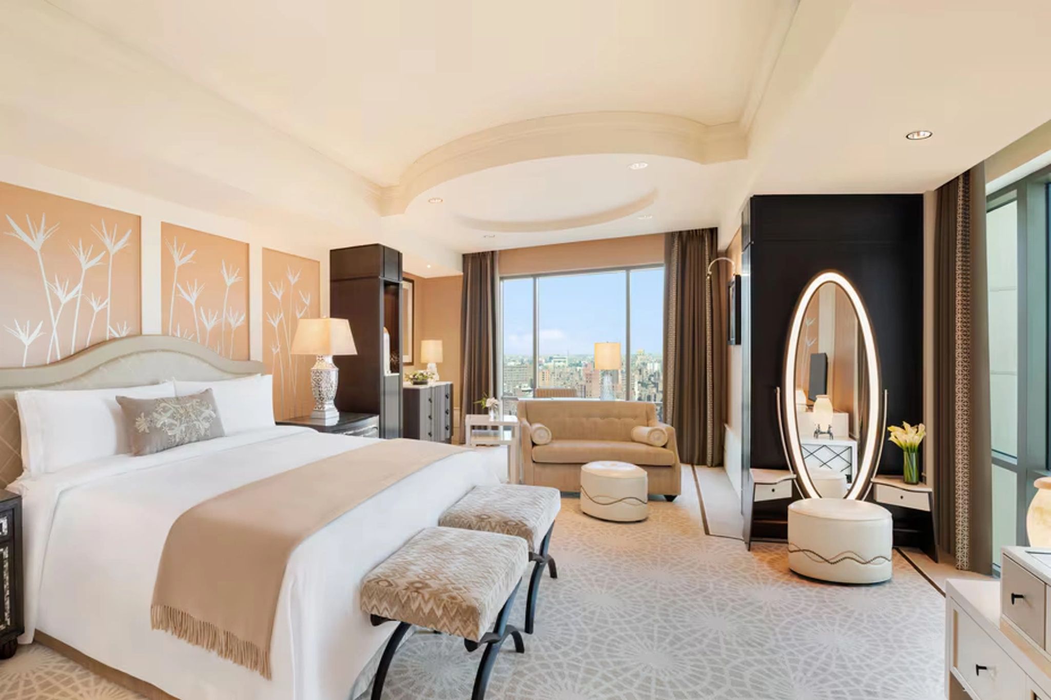 The St Regis Cairo quarto king luxo cairo - cama king decoração oriental - dormitório vista cairo histórico