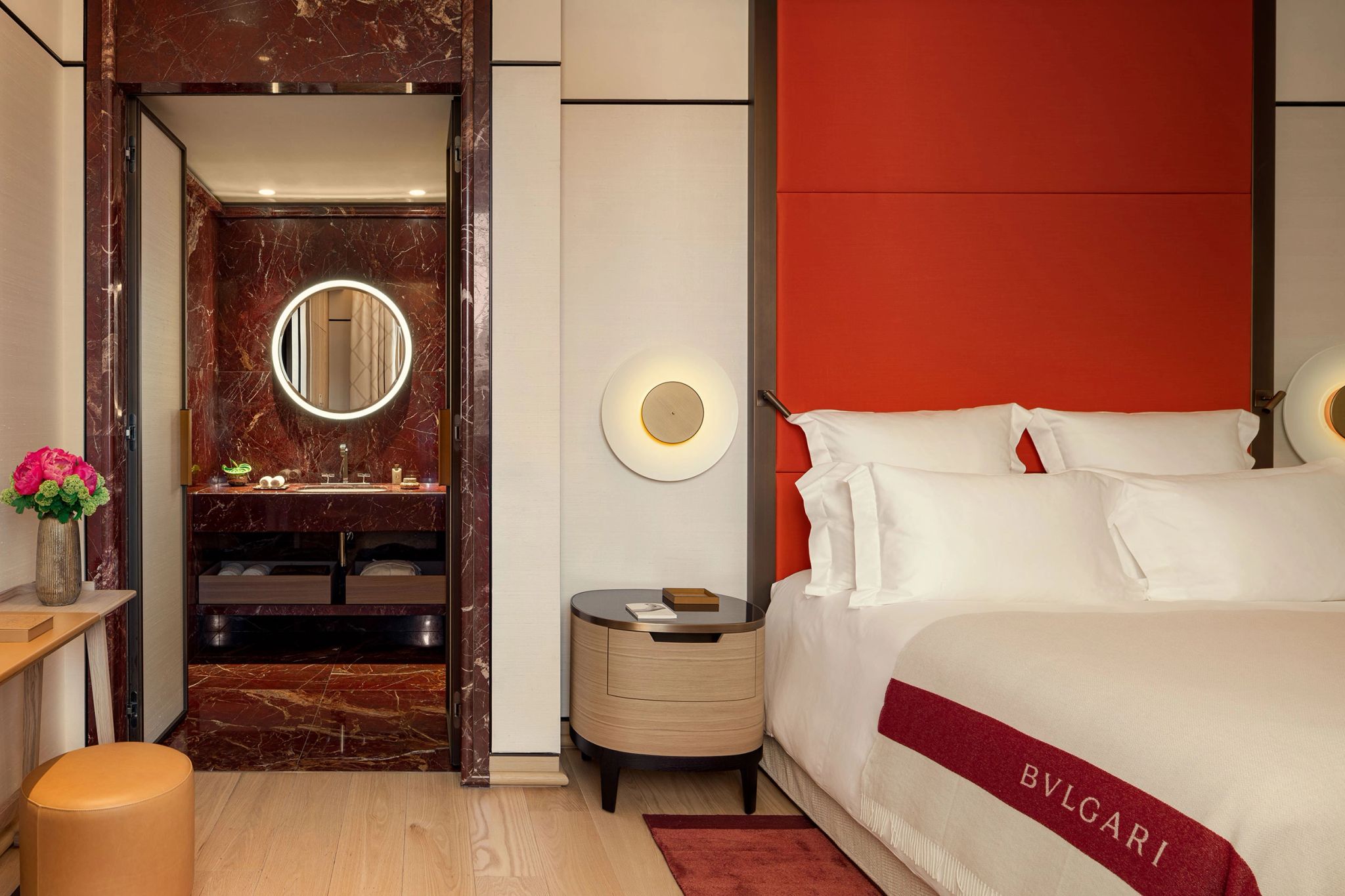 quarto com banheiro – design de luxo – cama casal - quarto cama king