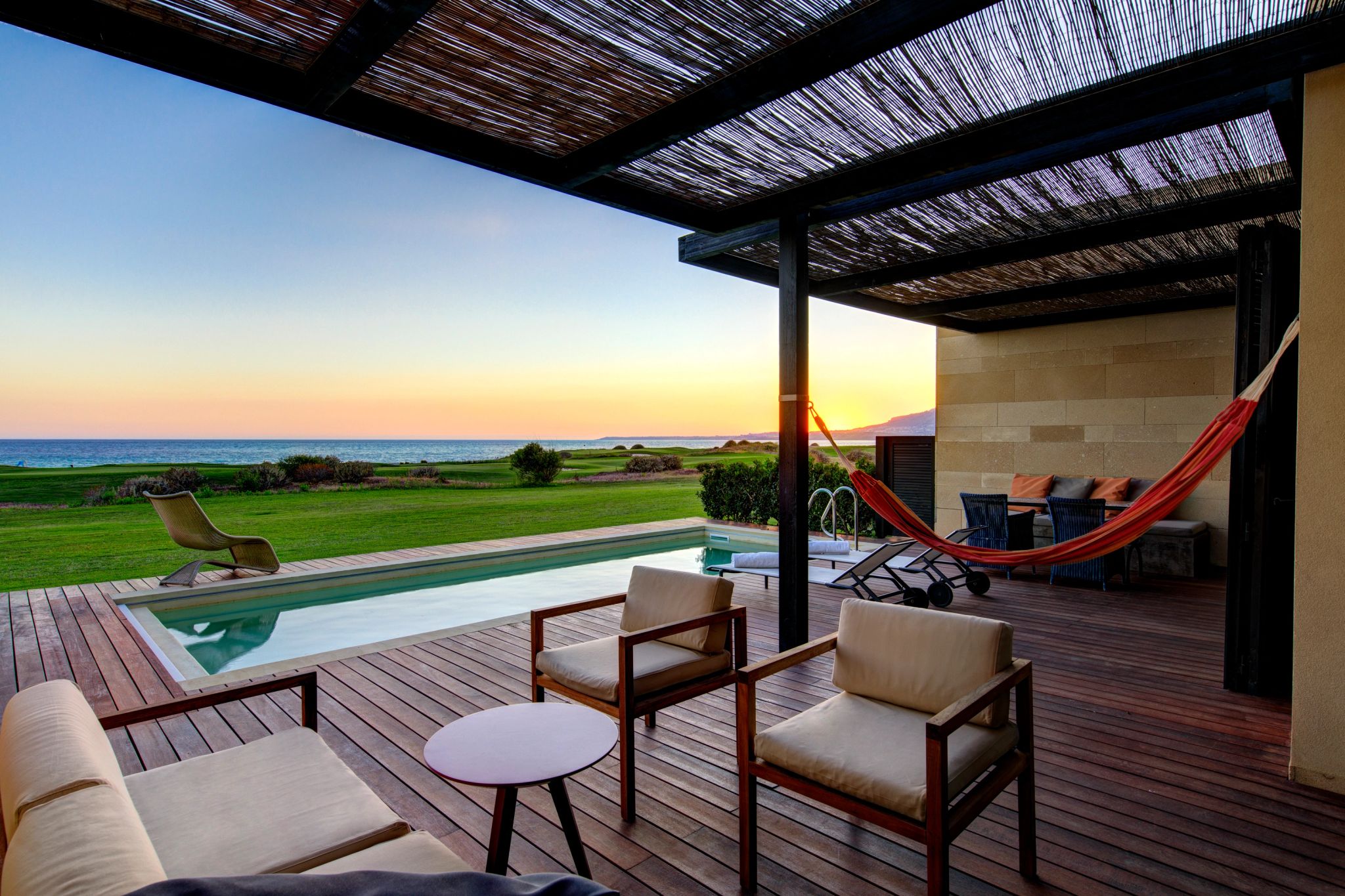 Pool Suite suite com piscina - terraço privativo -piscina ao ar livre - piscina - rede de descanso