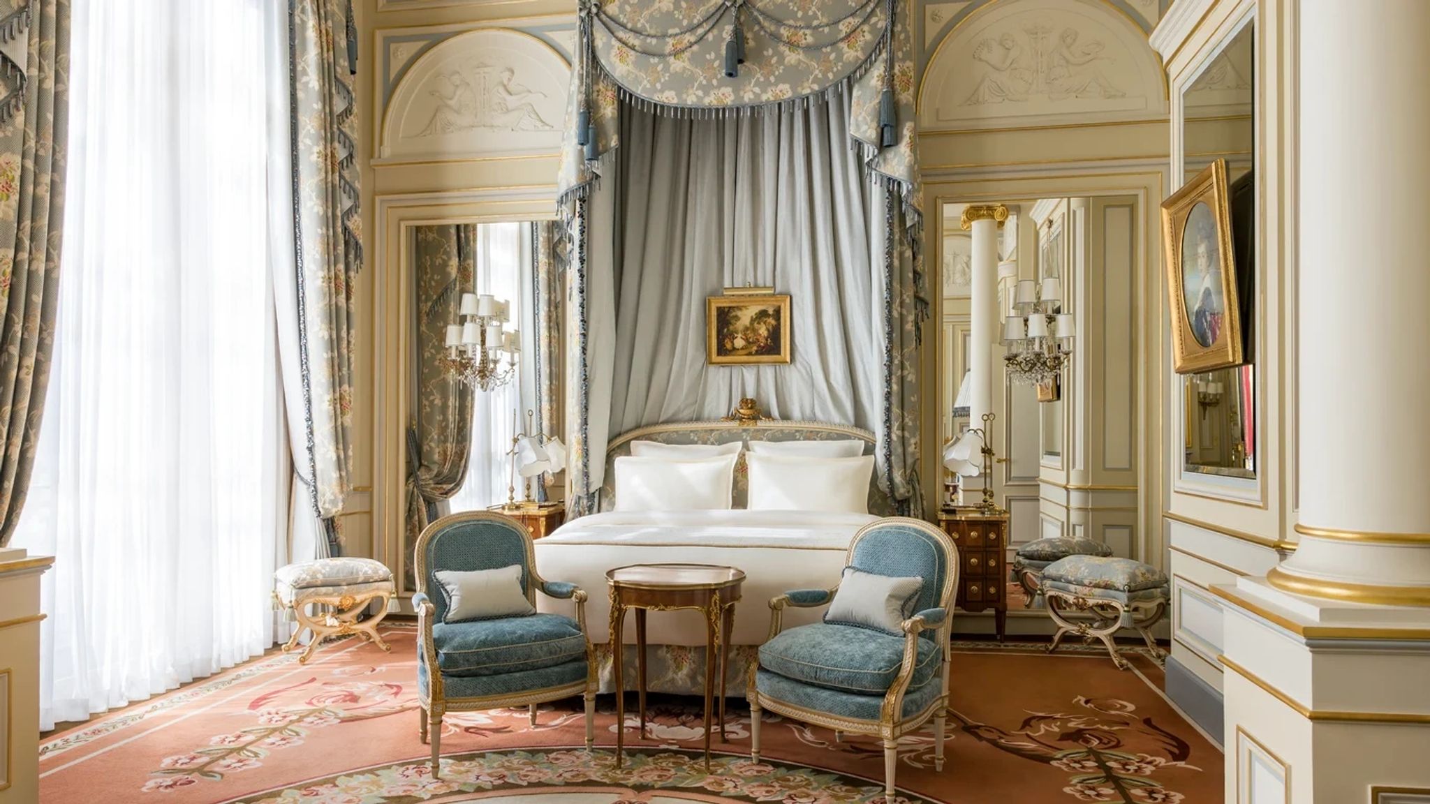 Suite Impériale hospedagem real paris - suite monumento historico - decoracao versailles paris