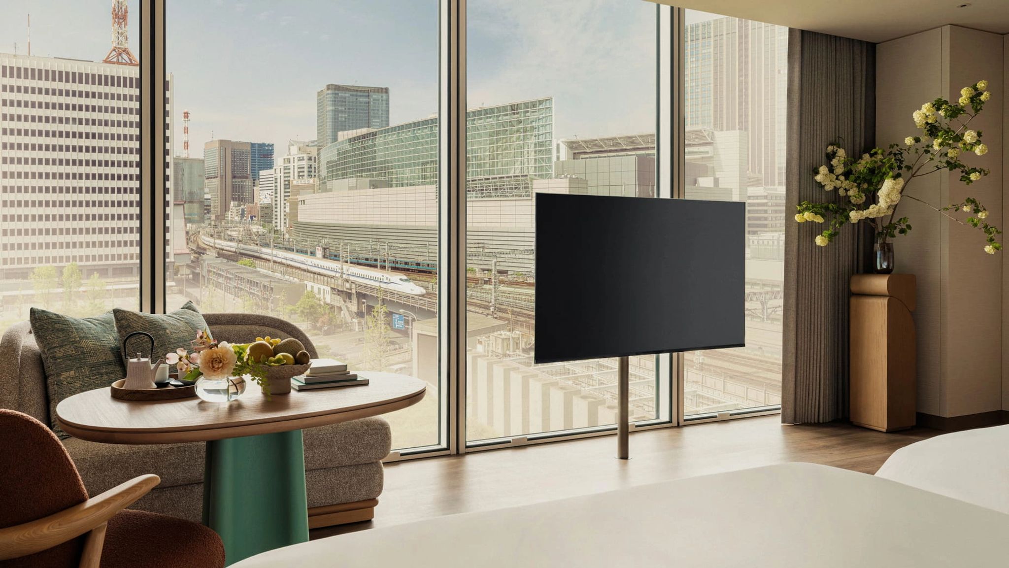 Ginza cama queen - quarto espacoso - vista cidade