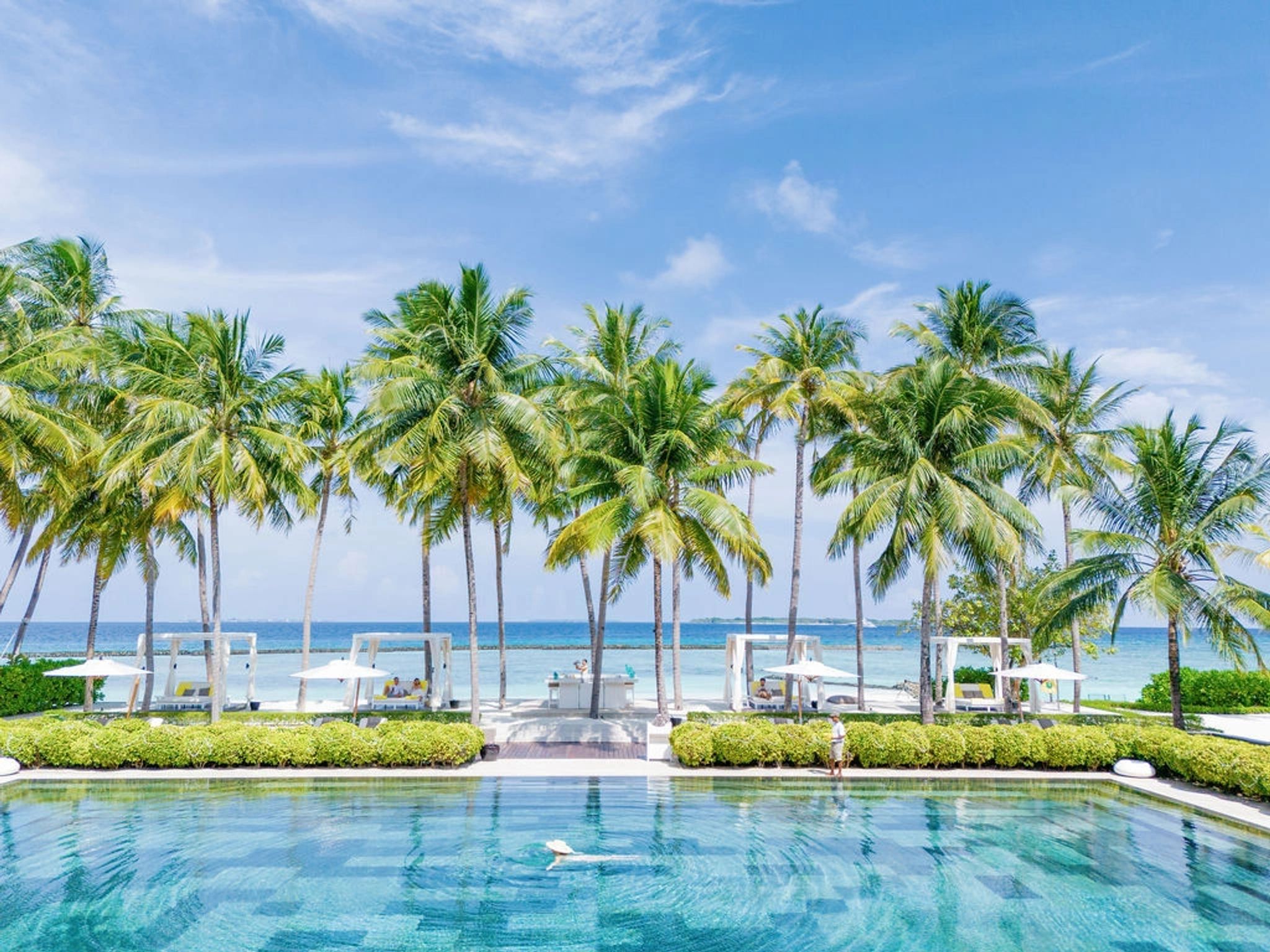 Piscina do hotel piscina vista mar - piscina externa - hotel com piscina