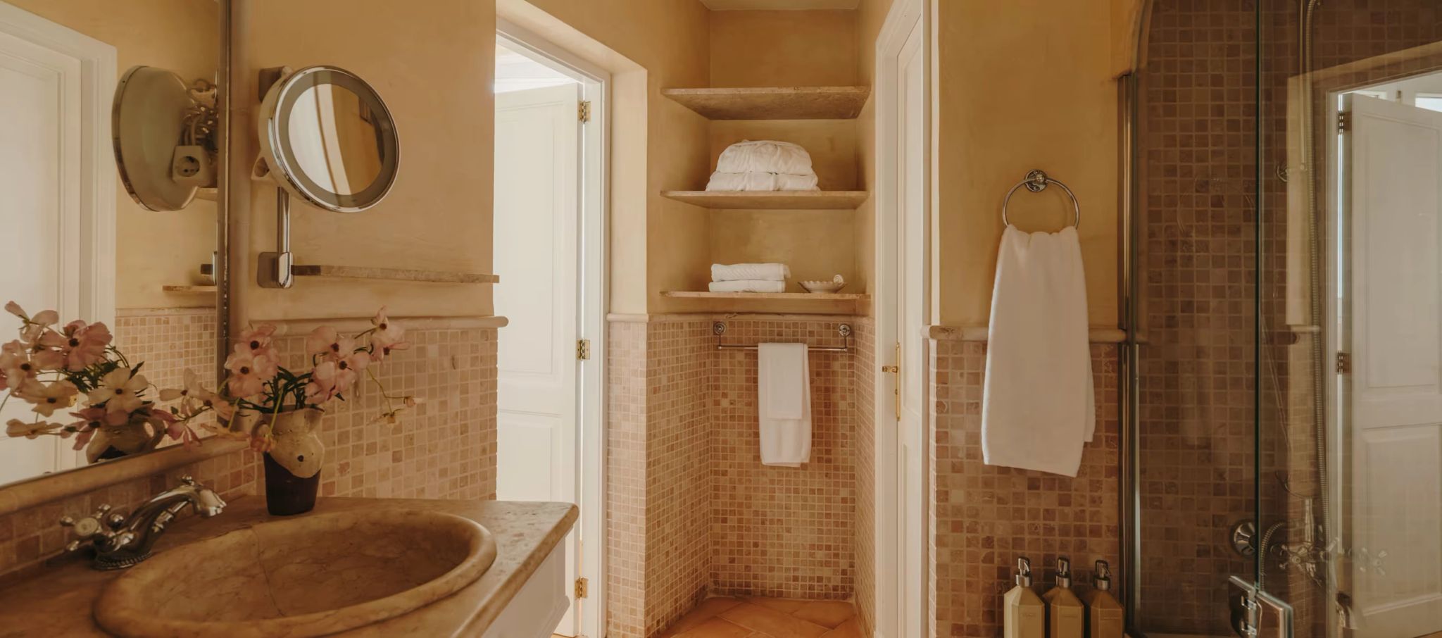 suite com piscina - suite com banheira - banheiro premium