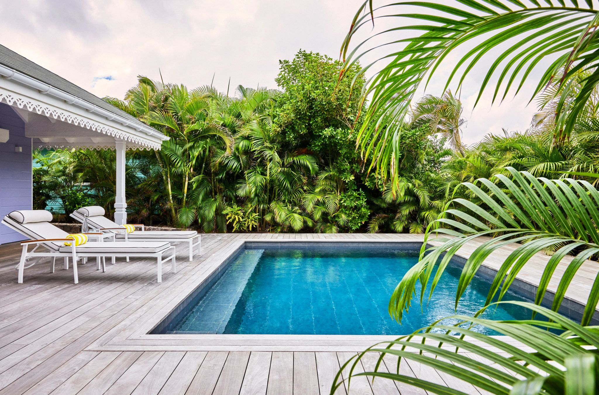 area externa suite – piscina privativa - terraço com piscina