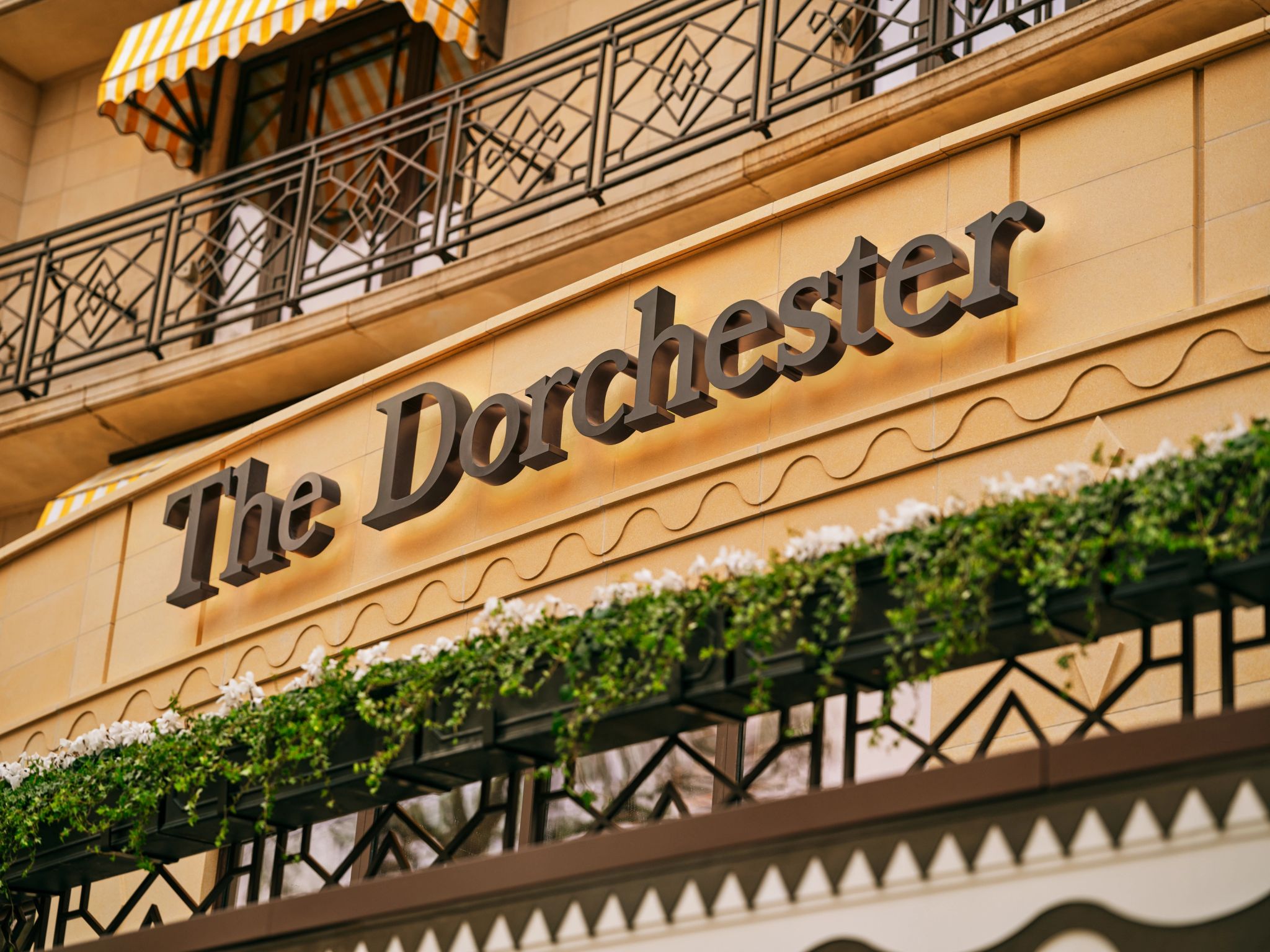 fachada do hotel - the dorchester - hotel 5 estrelas