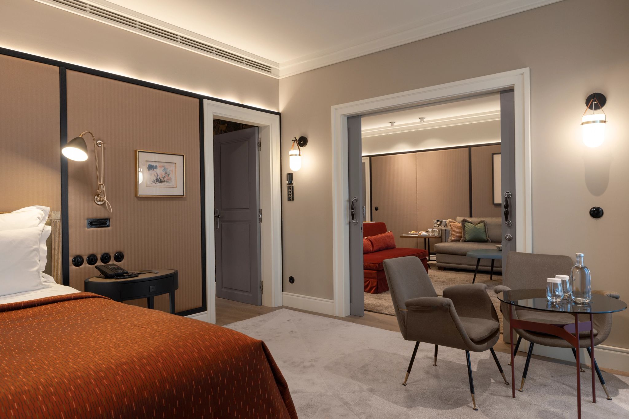 Assinatura Bairro Alto suite premium – mesa de jantar – sala de estar