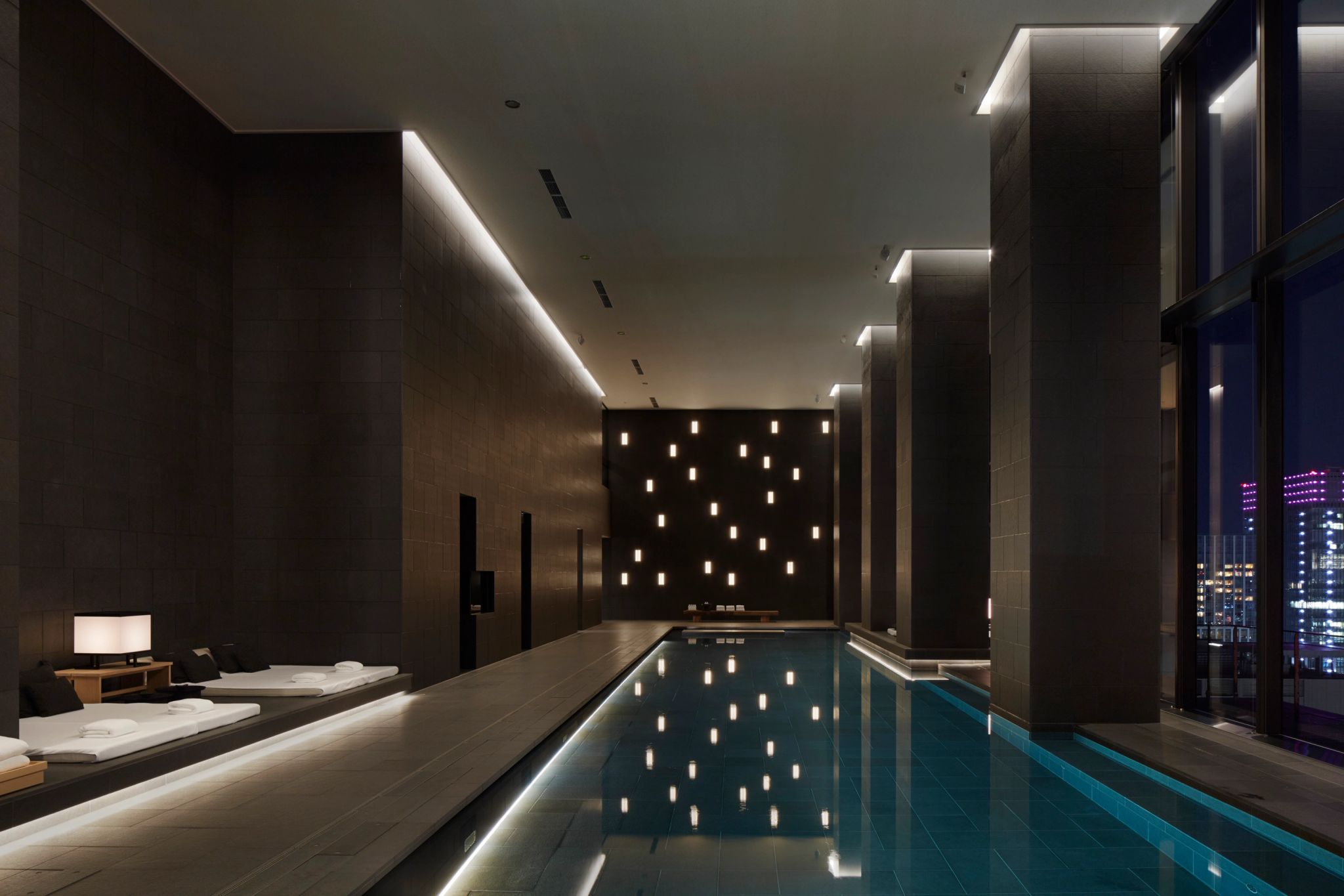 hotel com piscina - piscina coberta