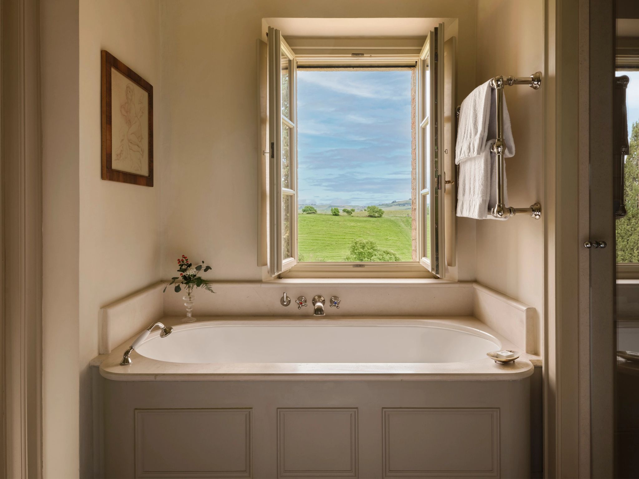 Villa Sant'anna banheiro com vista – banheira de imersao – banheira de luxo