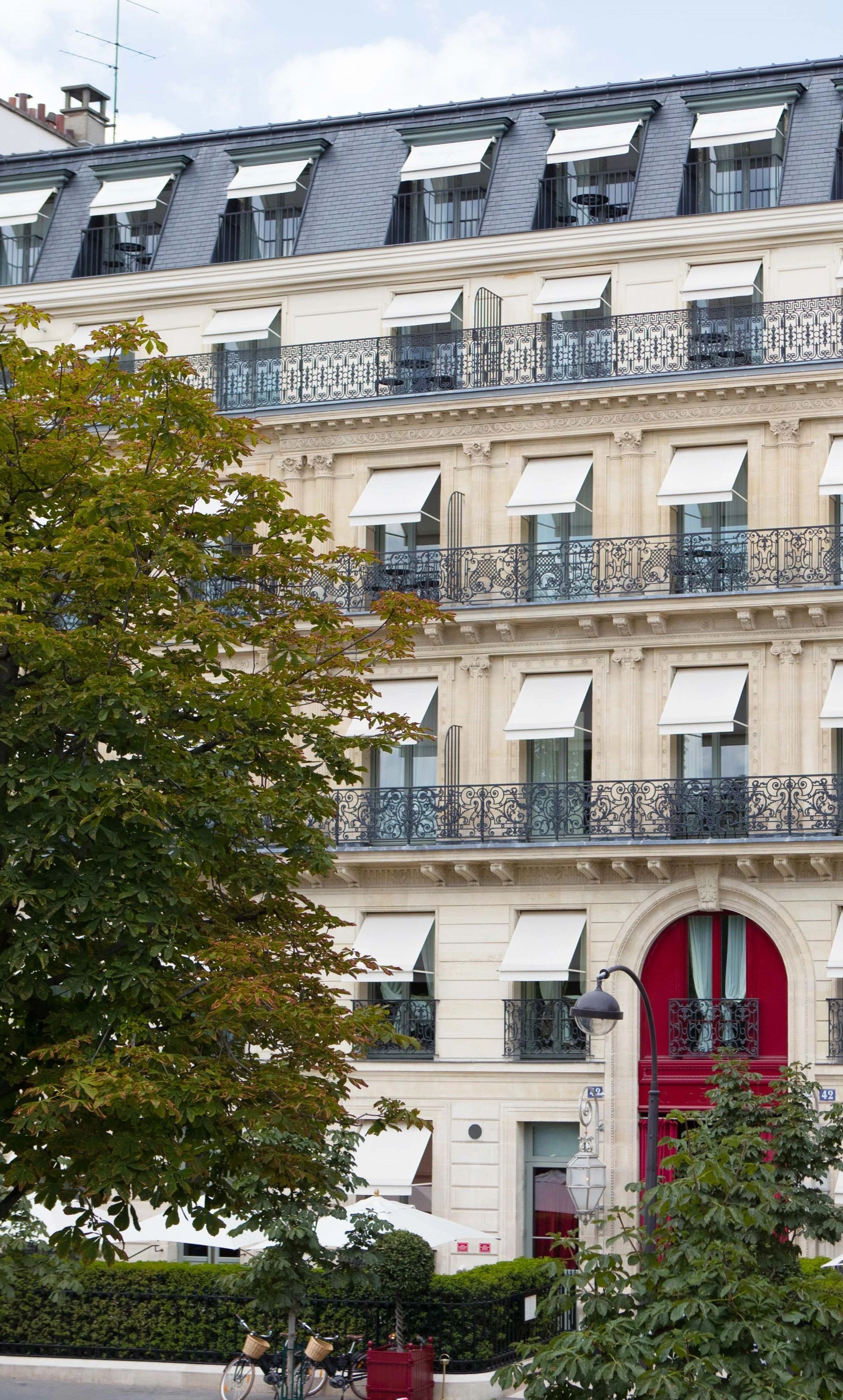 hotel em paris - la reserve - hotel de luxo - hospedagem em paris