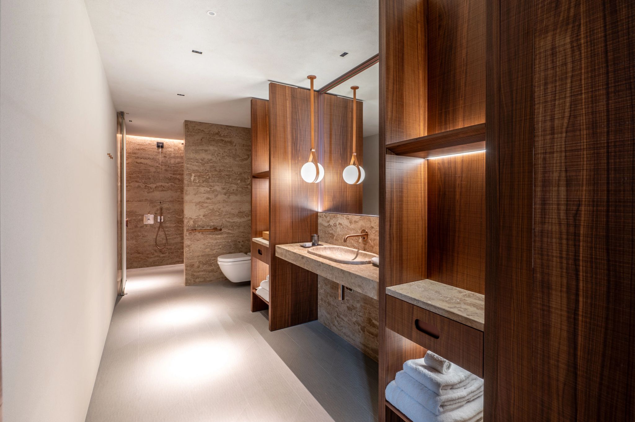 Piccoletta banheiro grande - banho premium