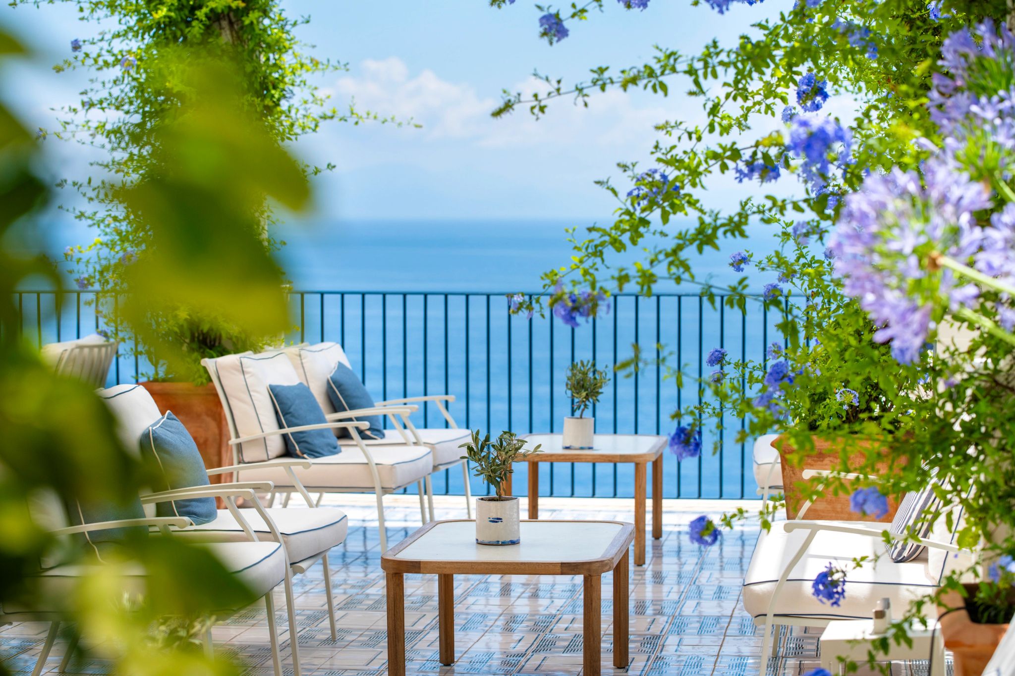 Bar Plumbago bar com terraço - terraço gourmet - terraço vista mar