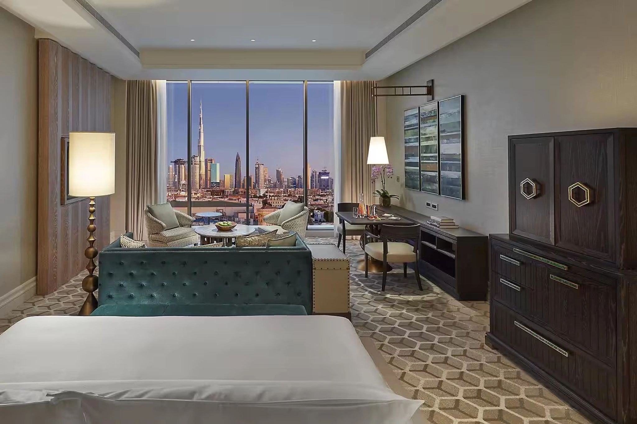 Club Superior King quarto vista dubai - quarto de hotel - quarto king - cama king - quarto moderno