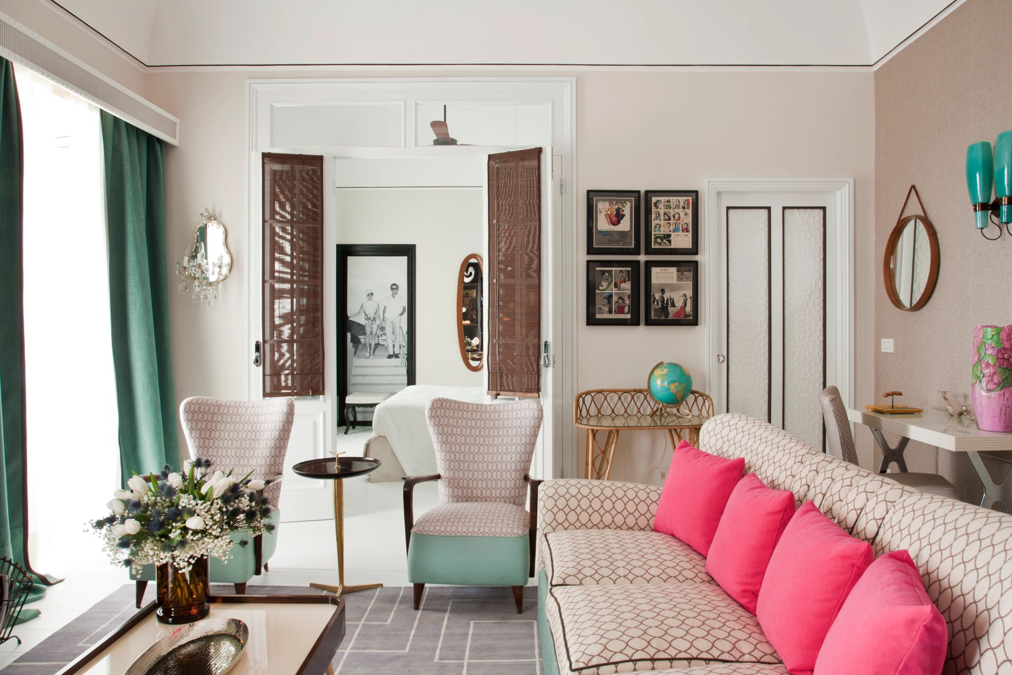 Capri Suite Sea View area de estar - decoraçao moderna – sofa confotavel