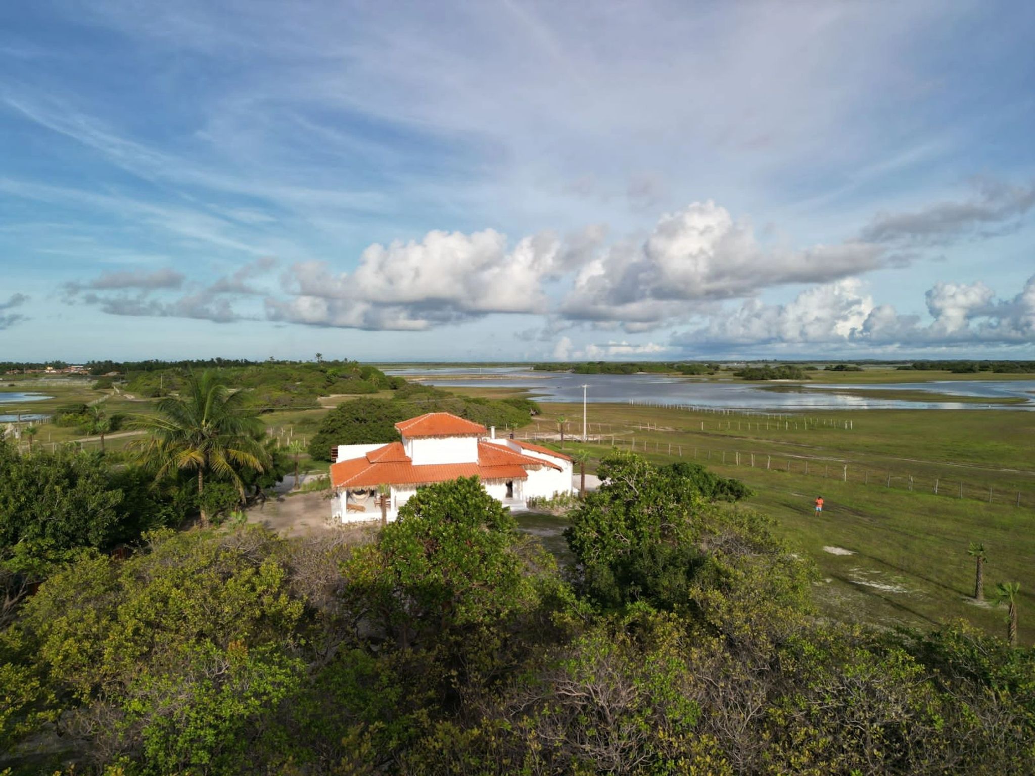 vista aerea - hotel na natureza - destino de natureza - vista santo amaro