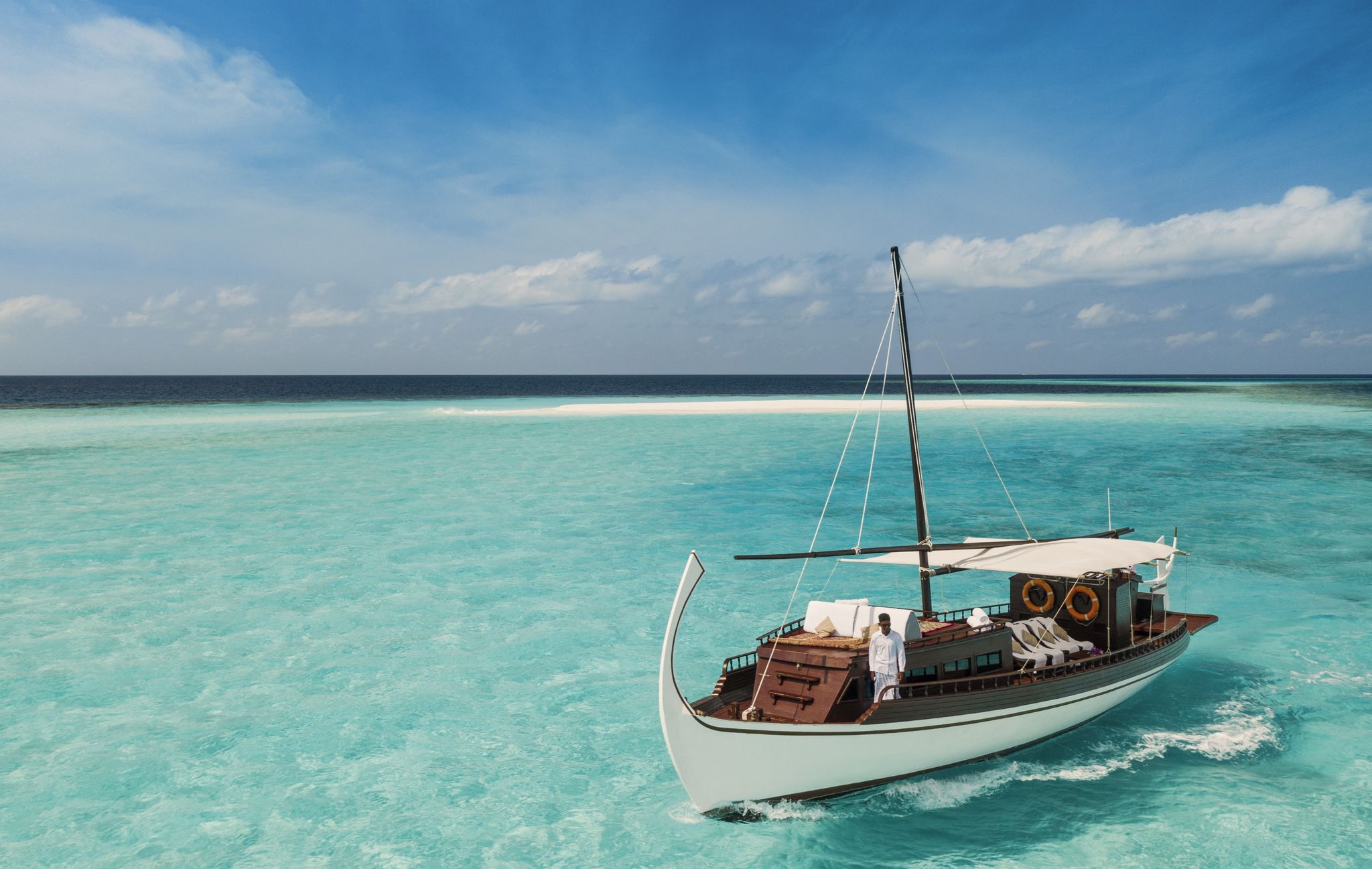 barco a vela - passeio de barco - passeio privativo - atividades aquaticas