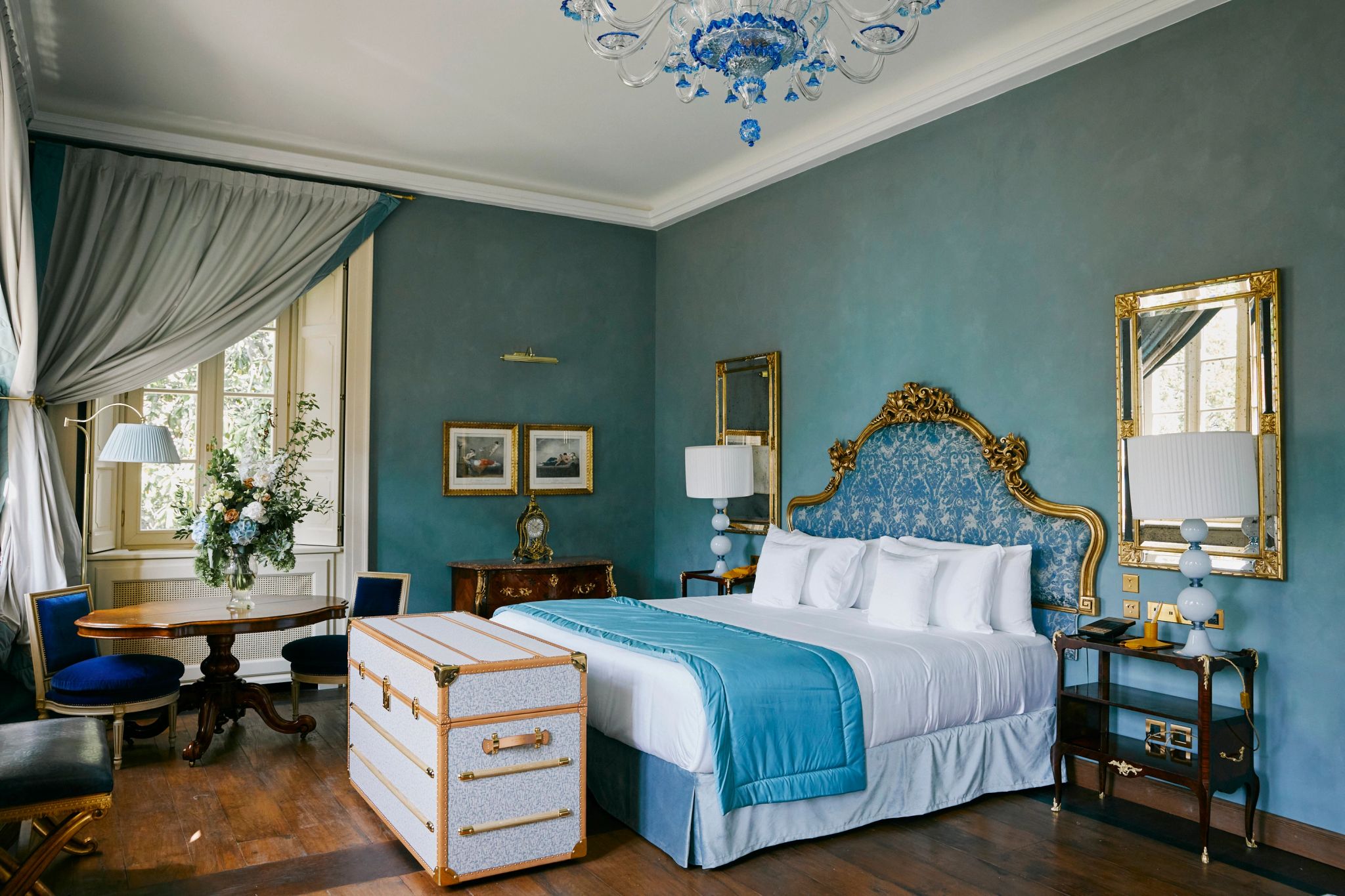 Grand Junior Suite in the Villa Lake View decoração classica – suite ampla – suite dos sonhos