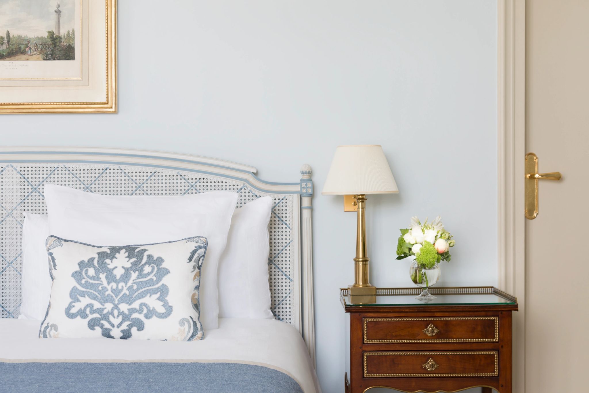 cama king - suite vista paris - suite com vista