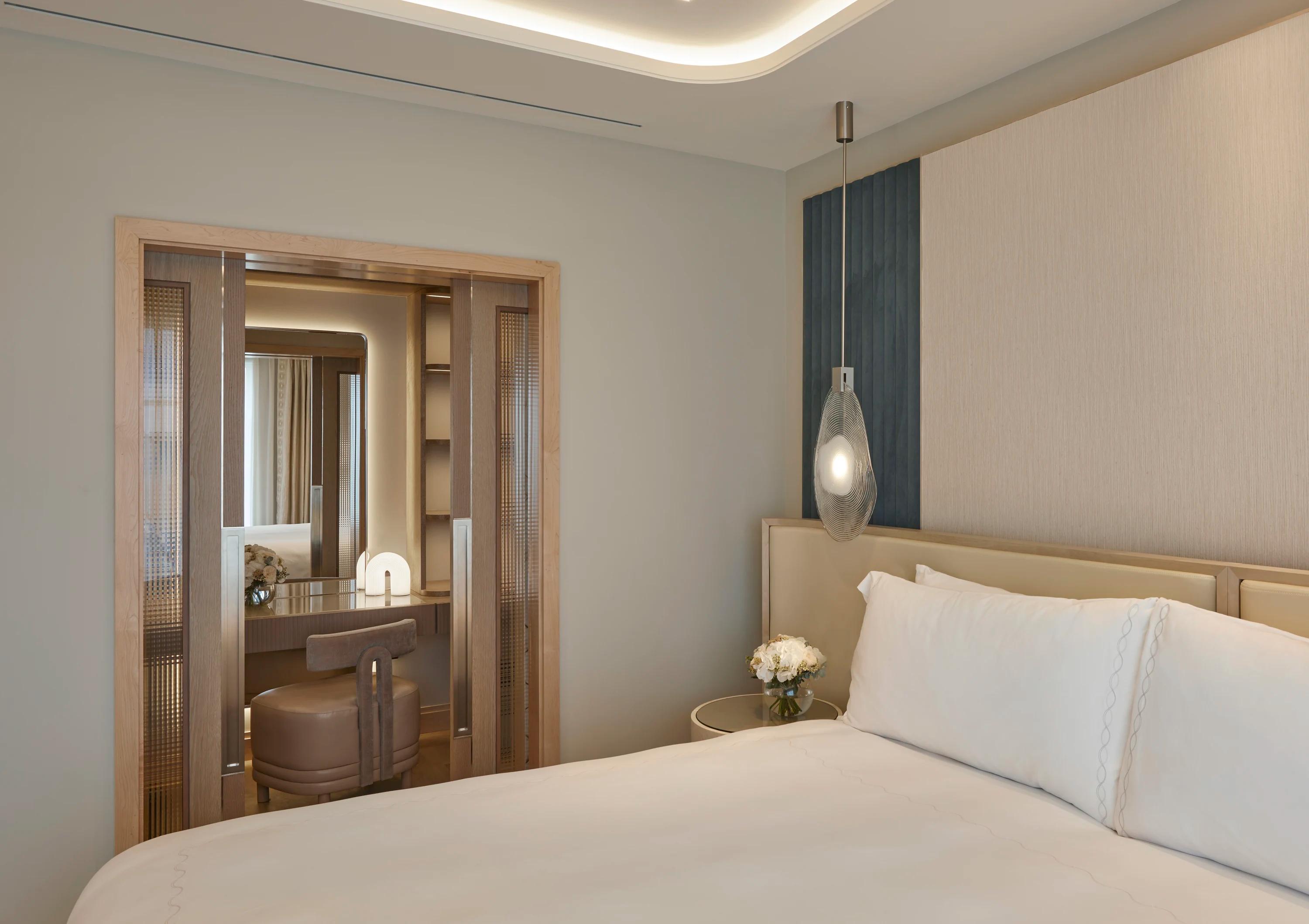 penteadeira exclusiva - penteadeira moderna - suite bem iluminada 