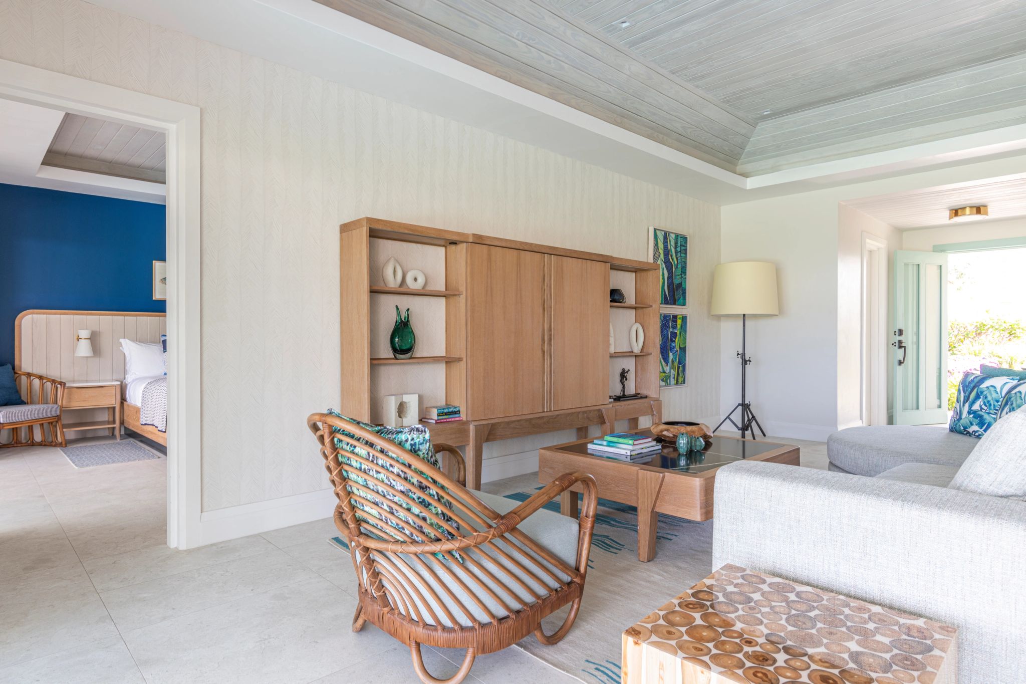 Family Suite sala de estar - sala chique - sala moderna - suite com sala - decorçaoo rustica