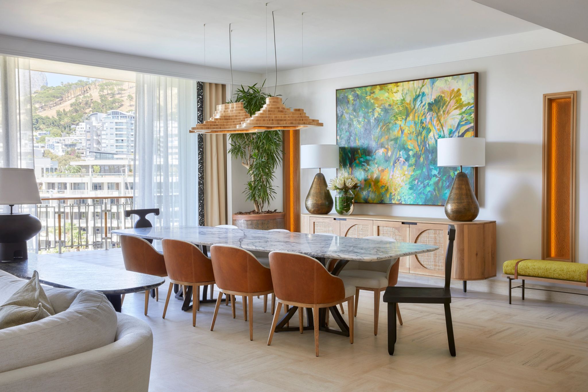 sala de jantar - jantar privativo - refeiçao na suite - arte abstrata - varanda privativa