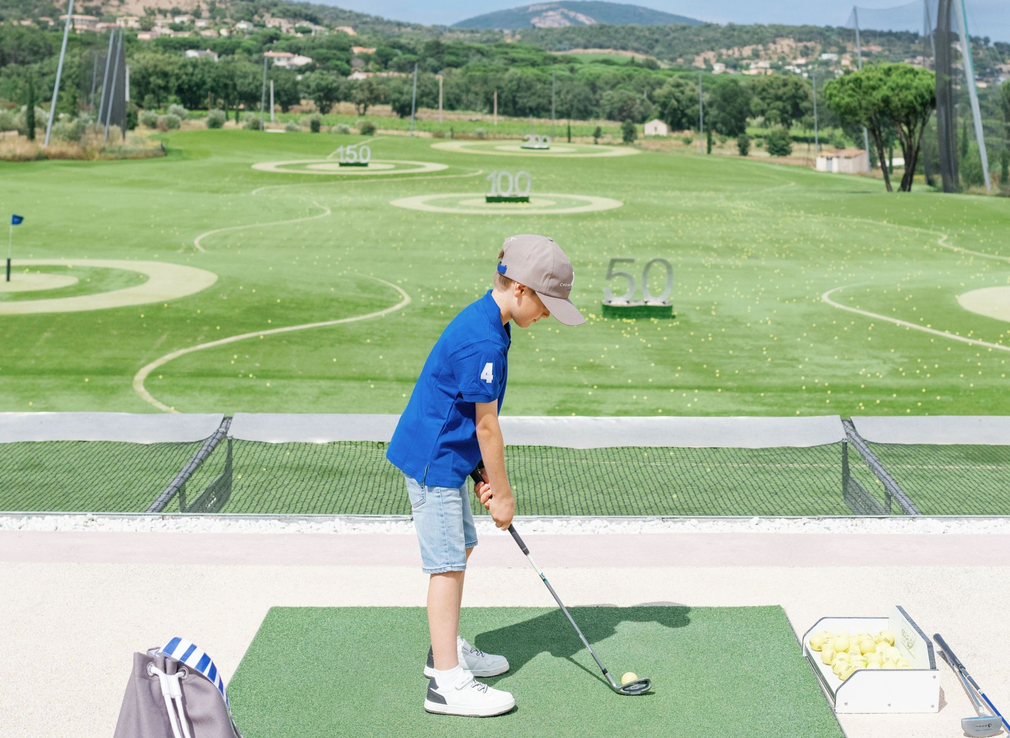 Atividades de lazer para crianças golfe – campo de golfe – esporte ao ar livre
