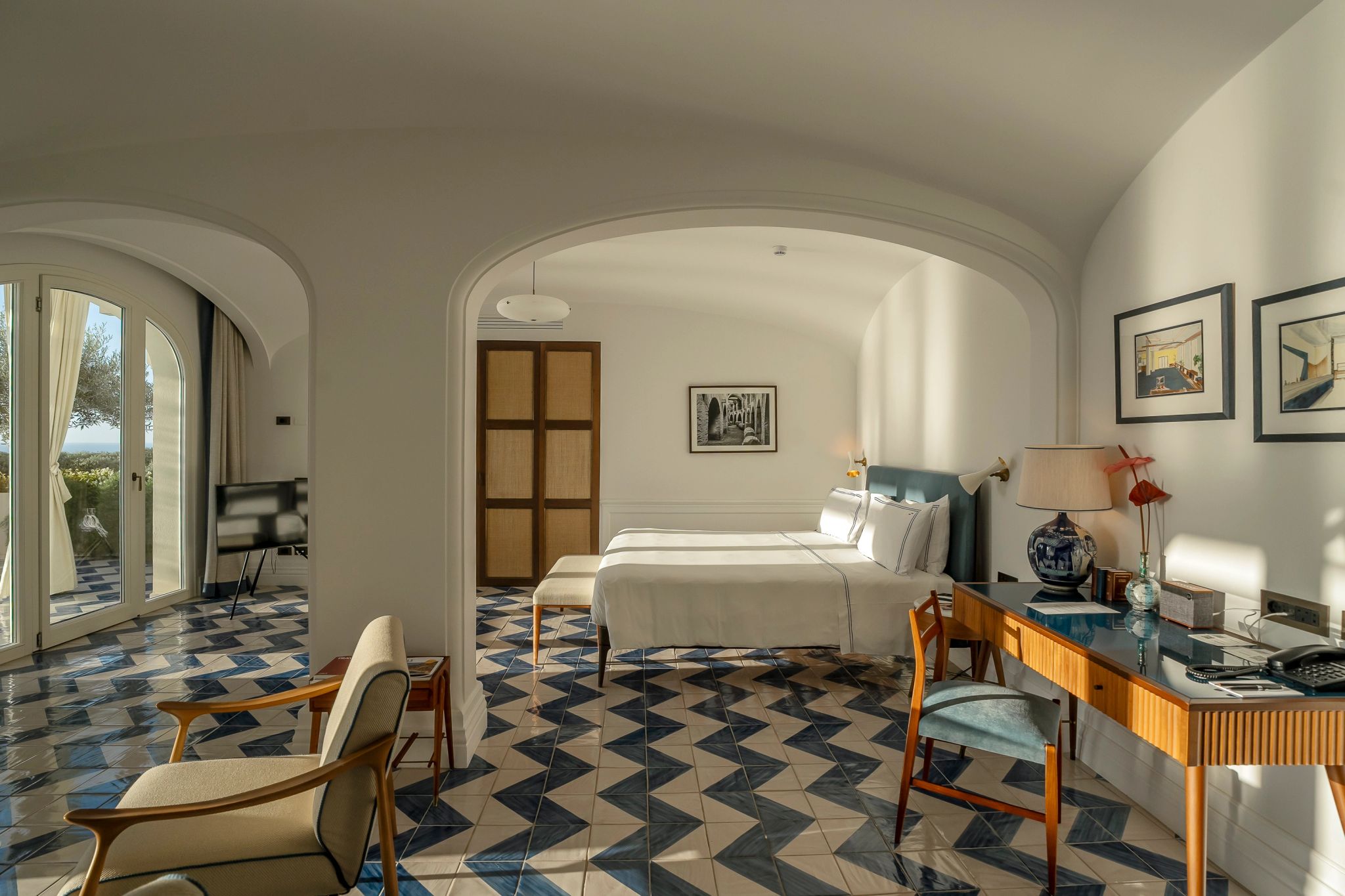 Deluxe Suite Sea View Terrace suite com terraço - decoraçao moderna - suite vista mar