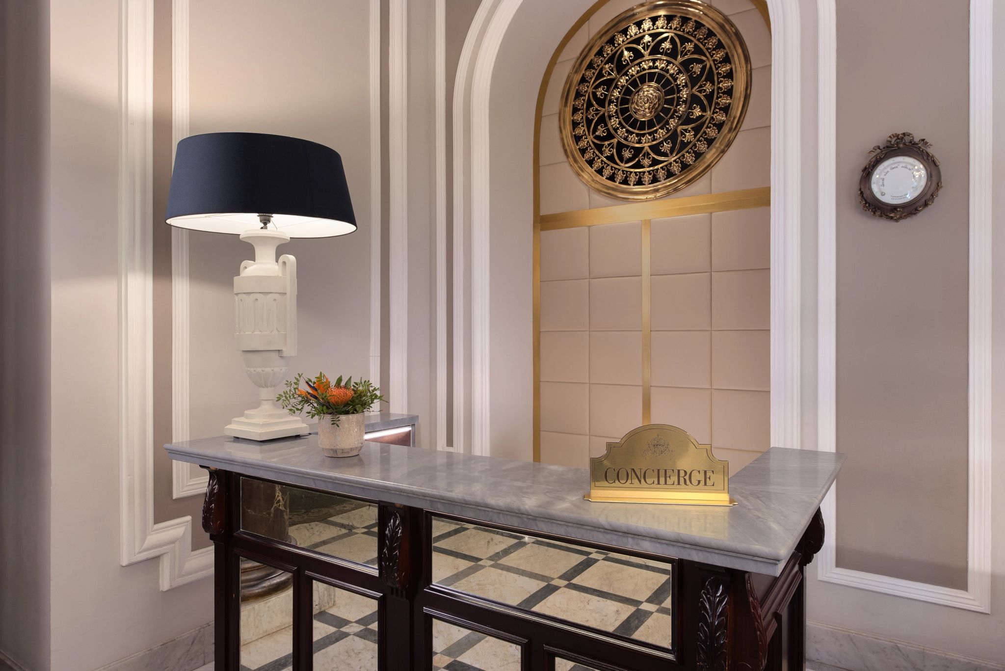 Lobby lobby de hotel - concierge de hotel - recepçao do hotel