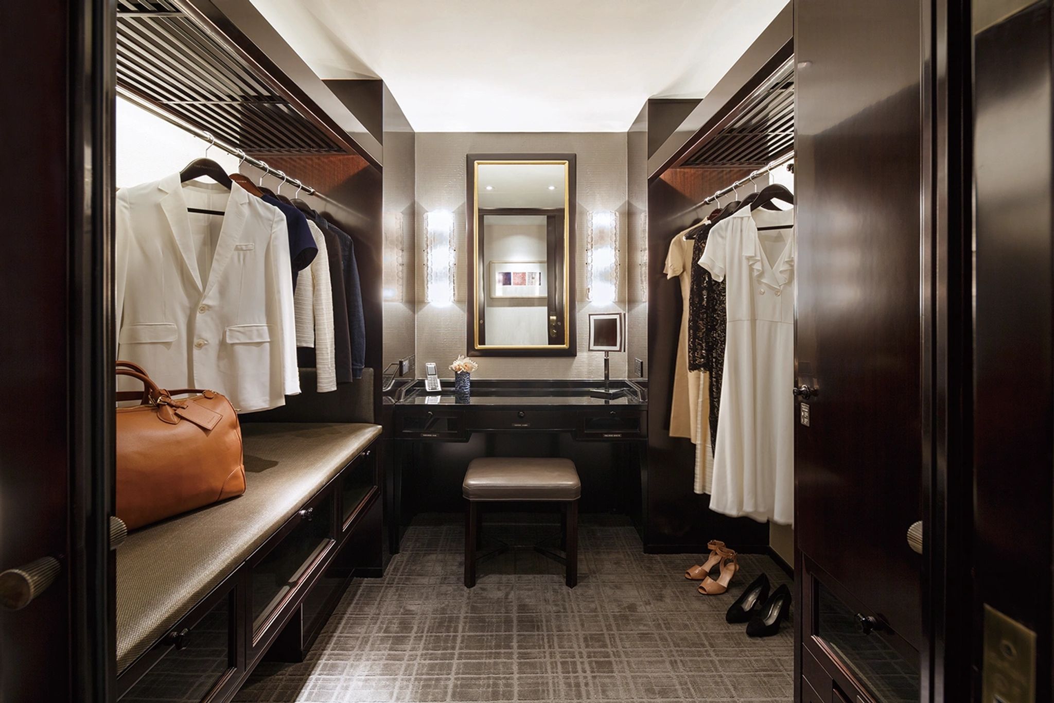 suite com closet – suite ampla – closet moderno