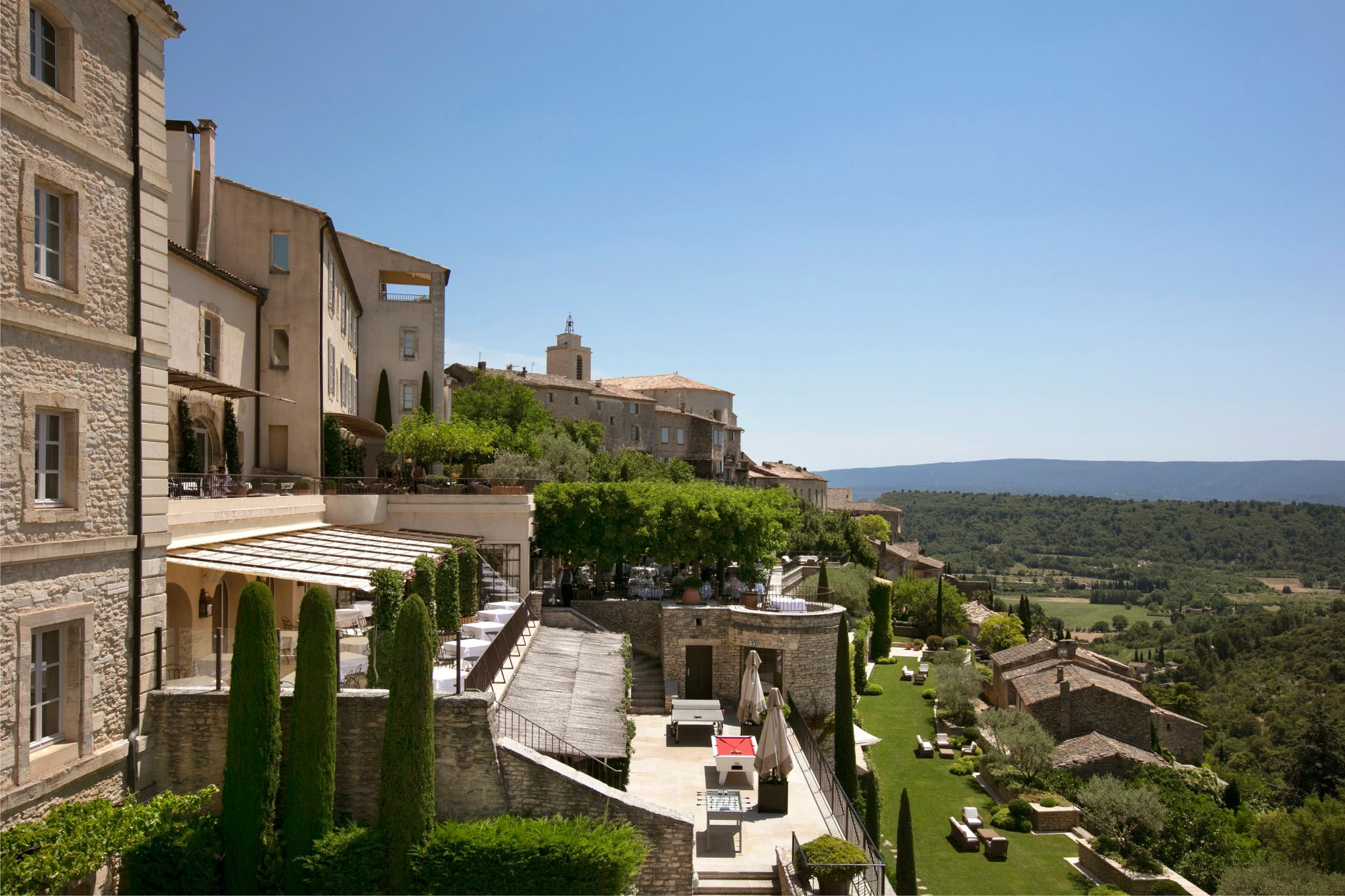 Exterior do Hotel vista privilegiada – vista campo – contato com a natureza