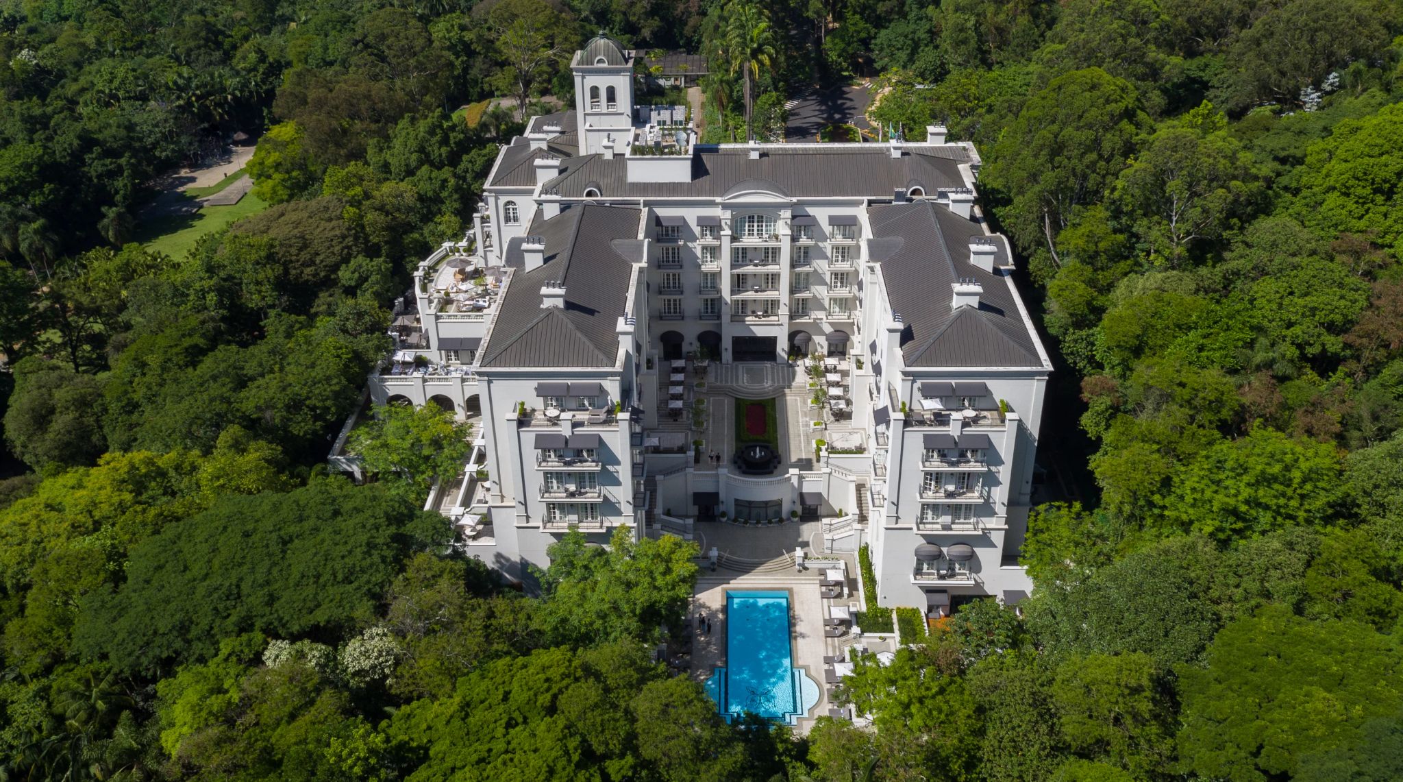 vista aerea de hotel em sao paulo - palacio tangara