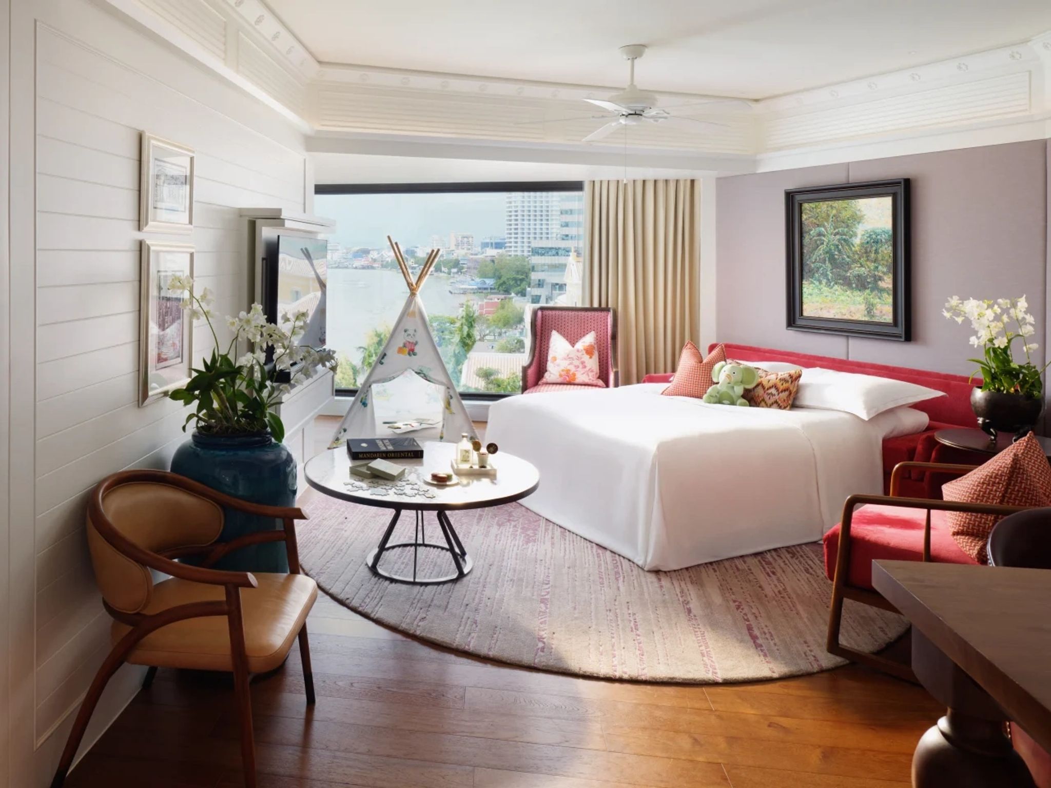 Family Suite cama king size - suite familiar vista rio - decoracao tailandesa