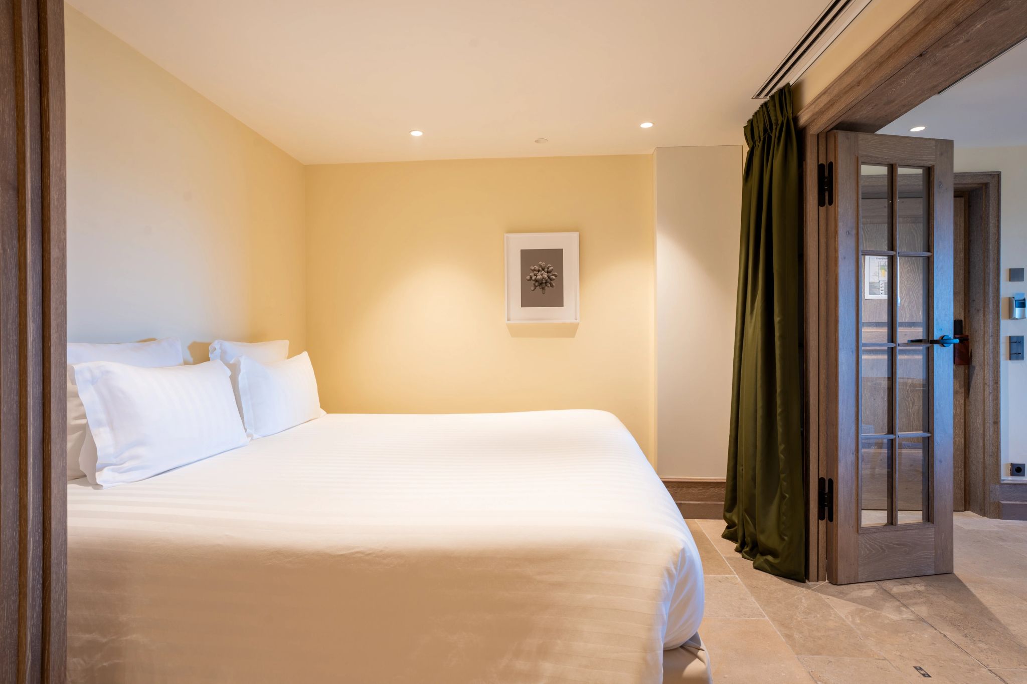 Family Suite cama king - quarto de luxo - quarto familiar - quarto de hotel - quarto moderno