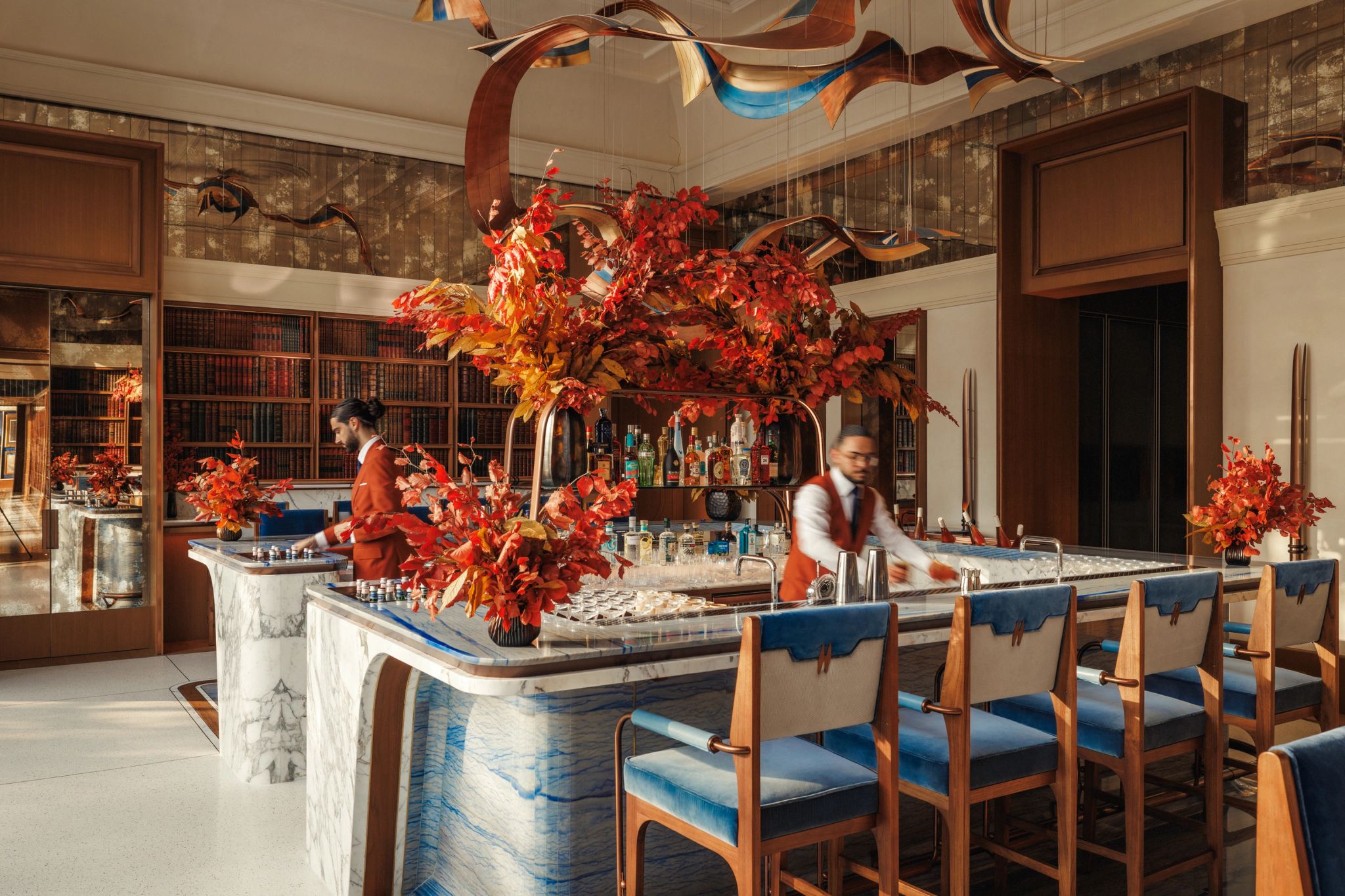 bar de luxo dubai - the hub jumeirah marsa - hotel 5 estrelas dubai