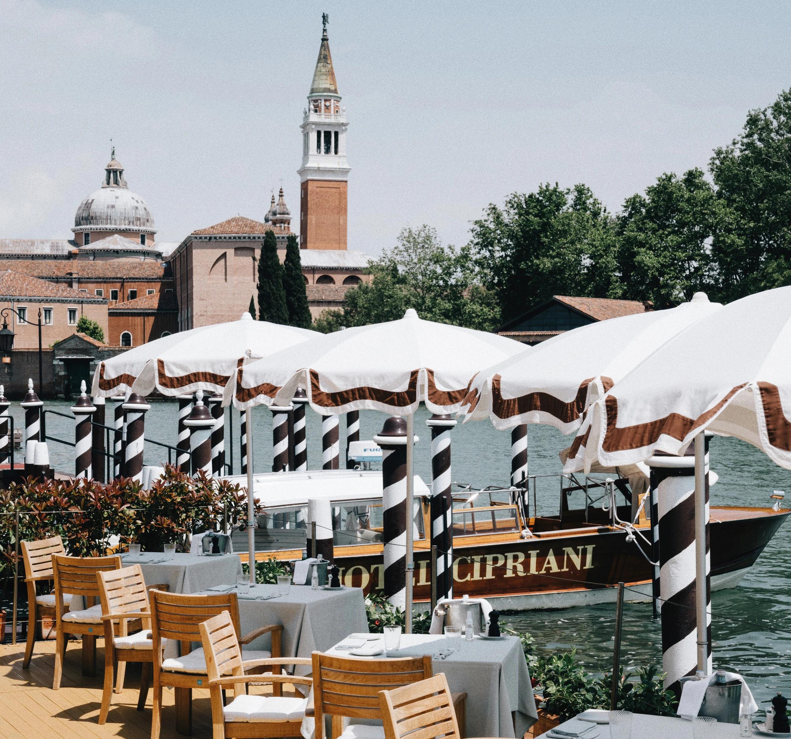 Il porticciolo veneza – basílica de são marcos – restaurante com terraço - restaurante beira mar