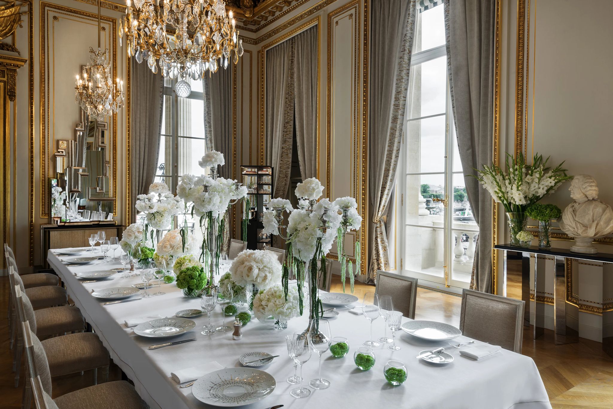 sala de jantar hotel de crillon - jantar em paris