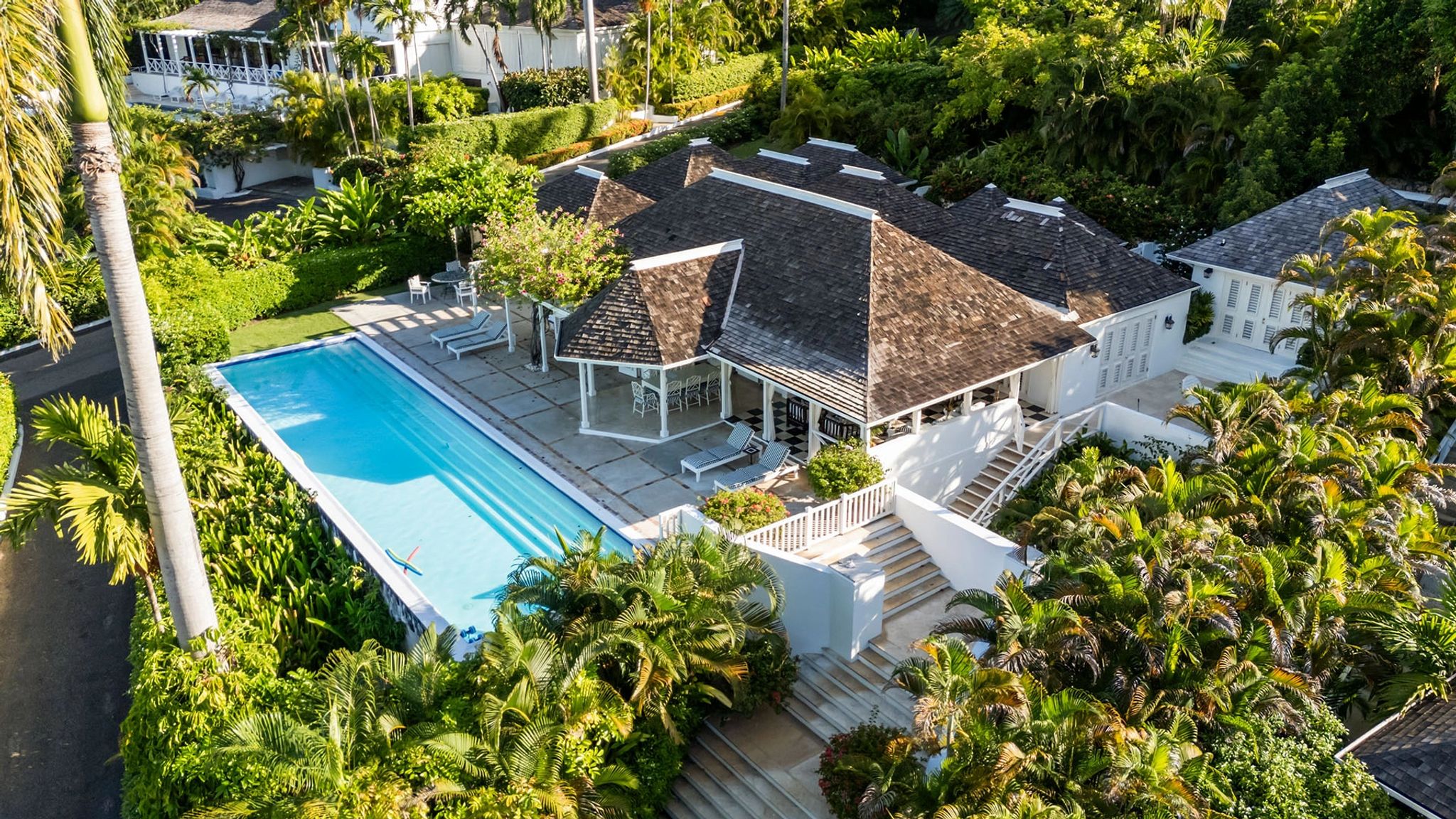 Four Bedroom Signature Villa  piscina ao ar livre - area verde - jardim privativo