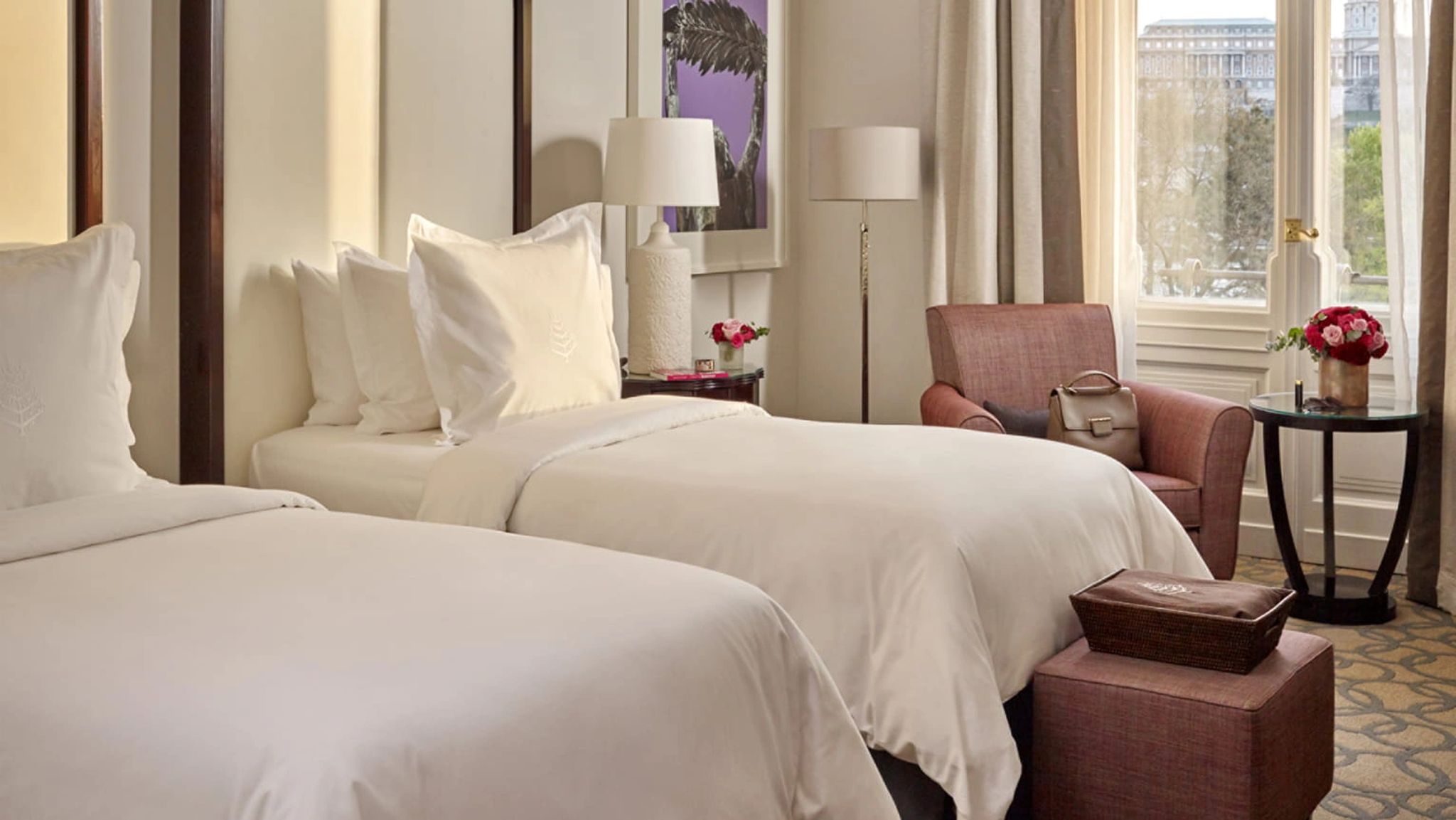 camas twin - quarto com duas camas - quarto de hotel