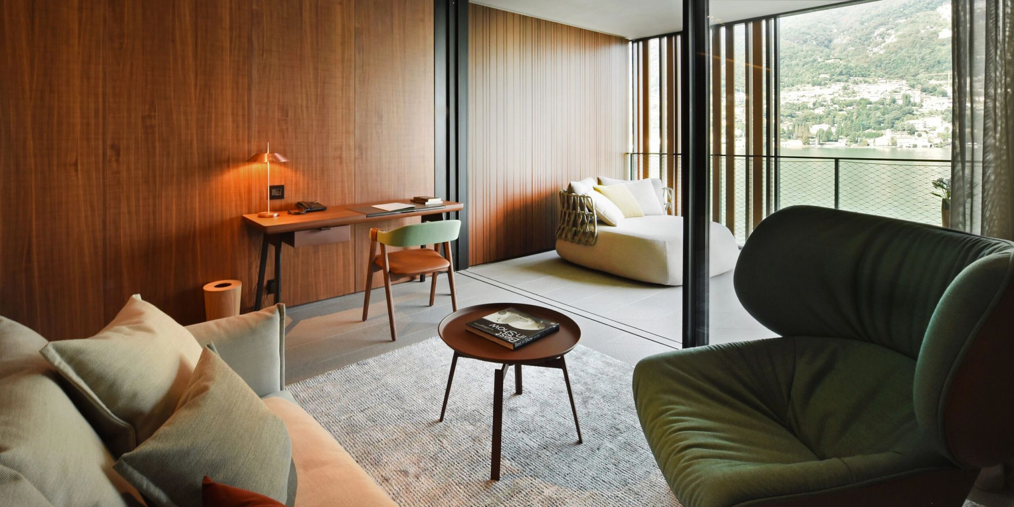 Grand Suite Lago area de estar suite – design de luxo – suite vista lago di como