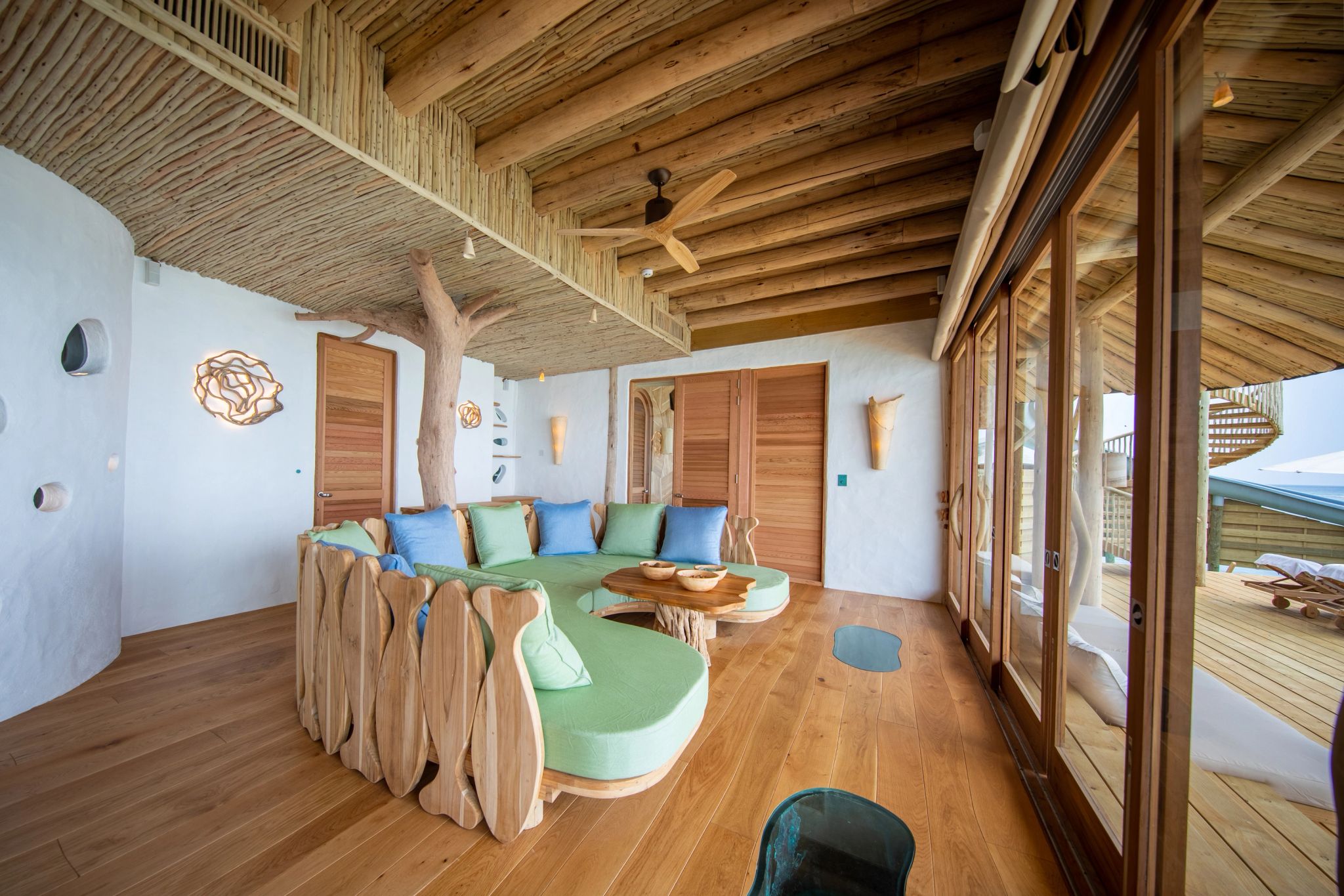 Two Bedroom Water Reserve Slide design sofisticado - natureza exuberante - conforto premium