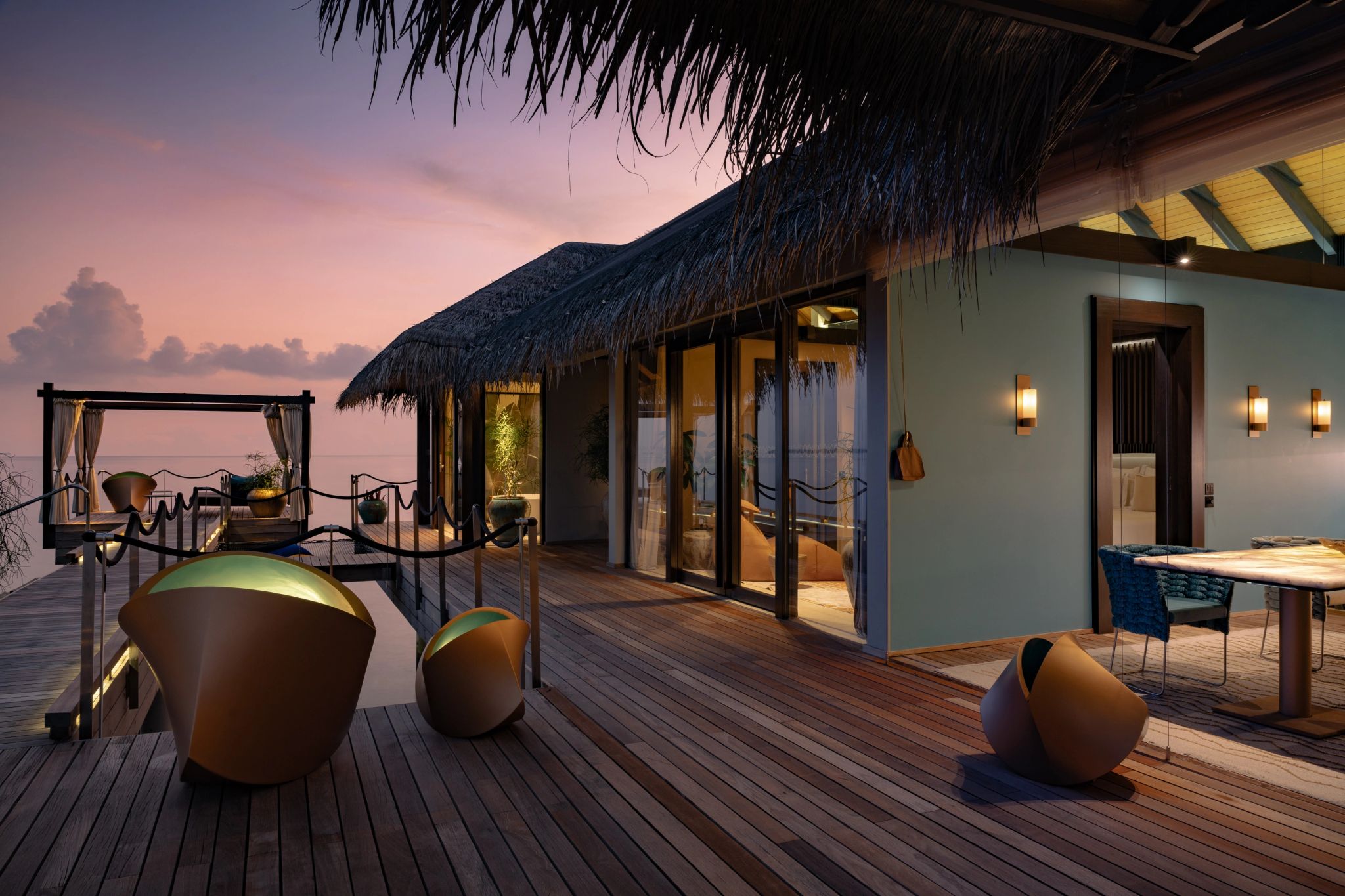 area externa villa – por do sol maldivas – design de luxo