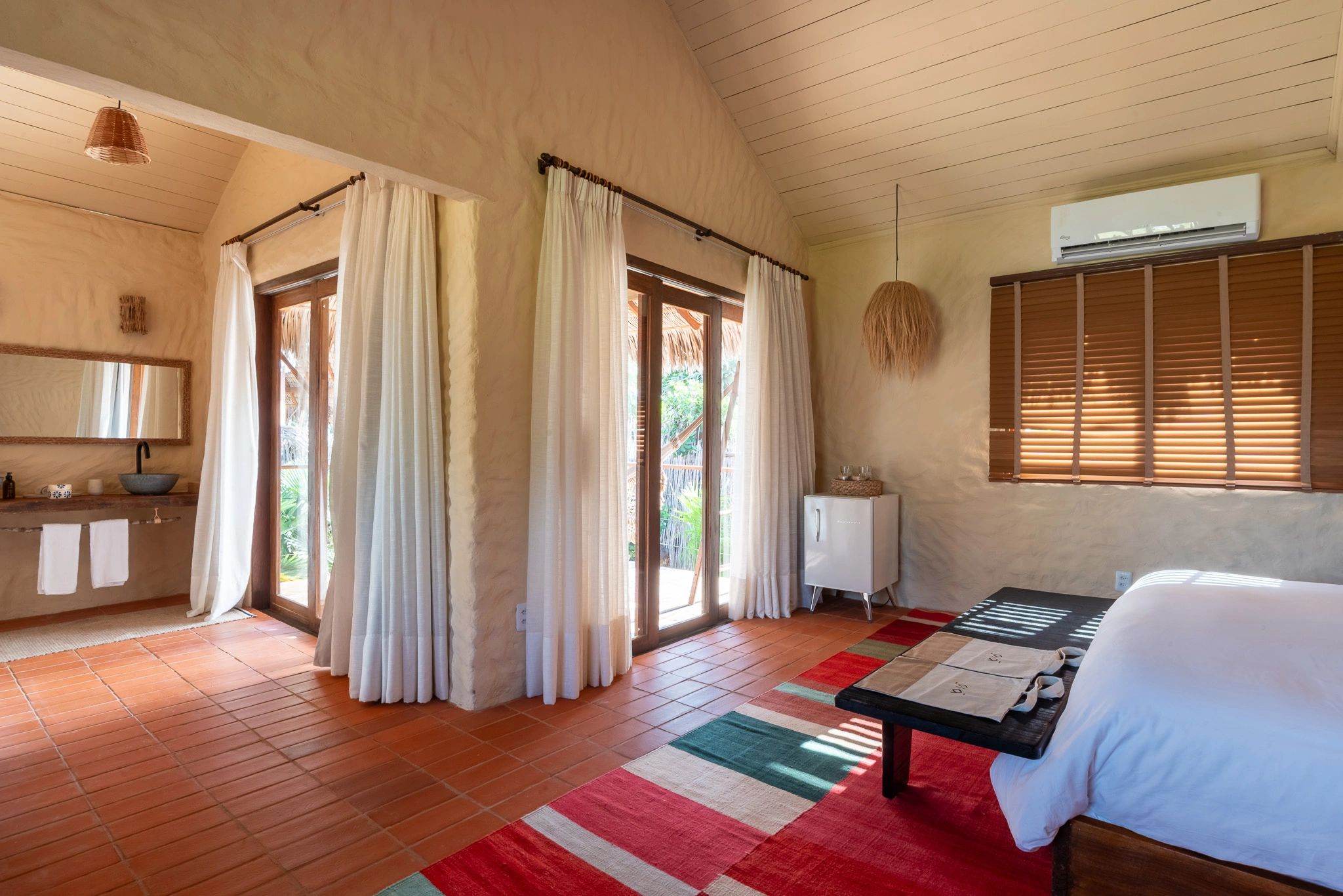 Bangalô 3 closet espaçoso - quarto com closet - bangalo moderno