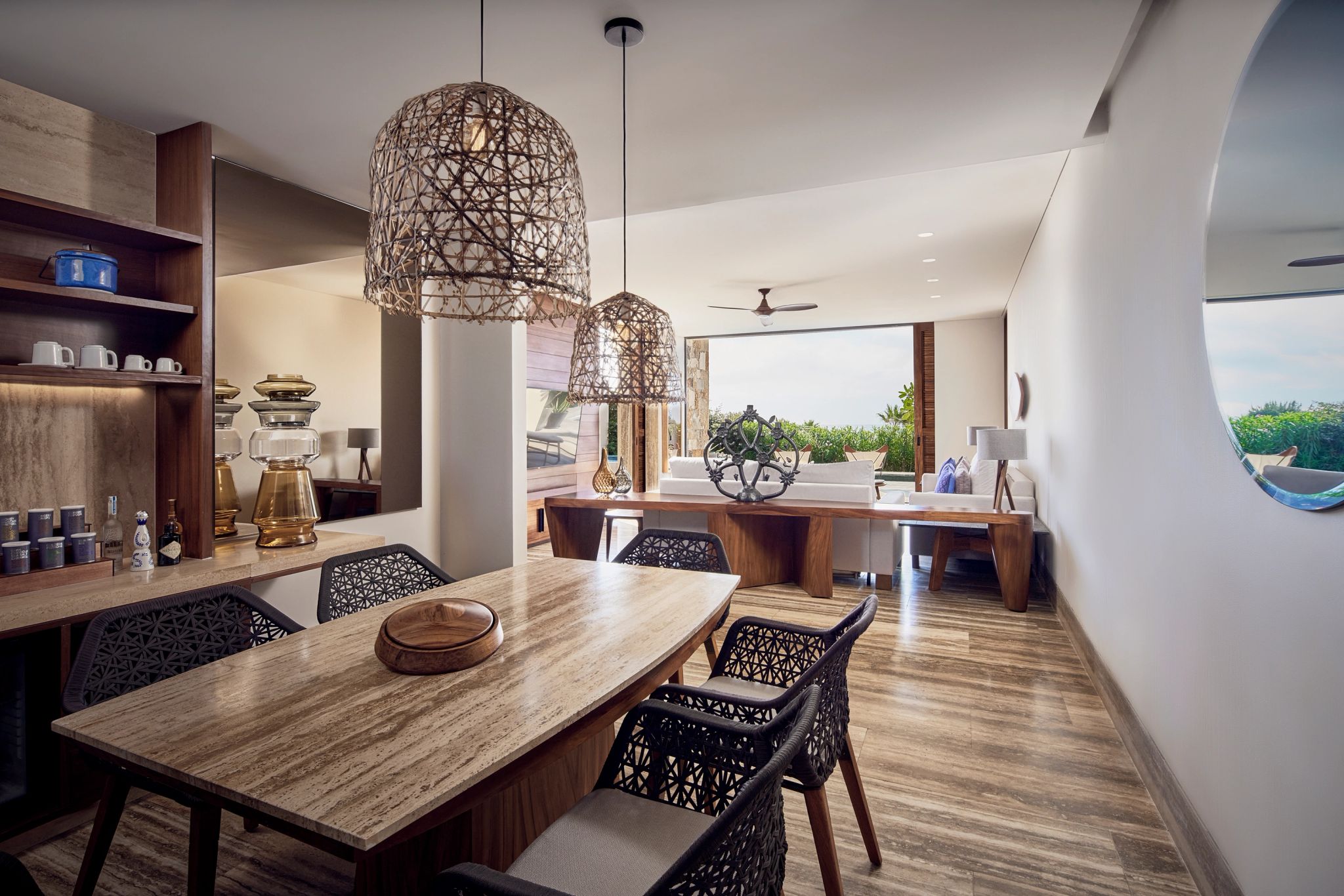 Cortes Ocean View One Bedroom Suite King Ground Floor Private Pool Terrace sala de jantar – area gourmet - decoraçao rustica - objetos decorativos - suite ampla