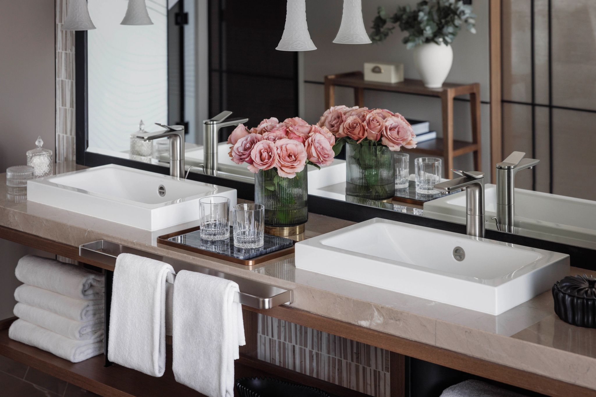 pia dupla – banheiro de luxo – banheiro de hotel