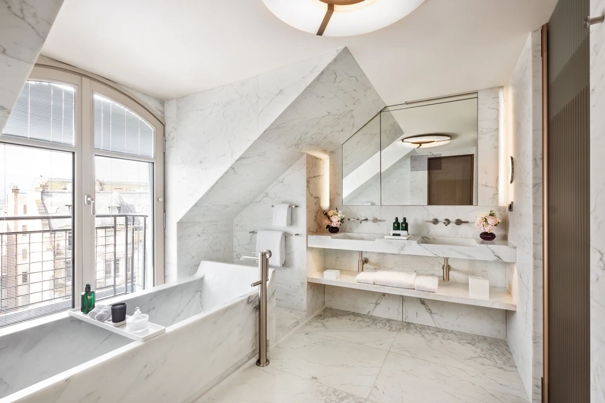 Appartement Saint-Germain by Coppola banheira de imersao - banho premium - banho relaxante