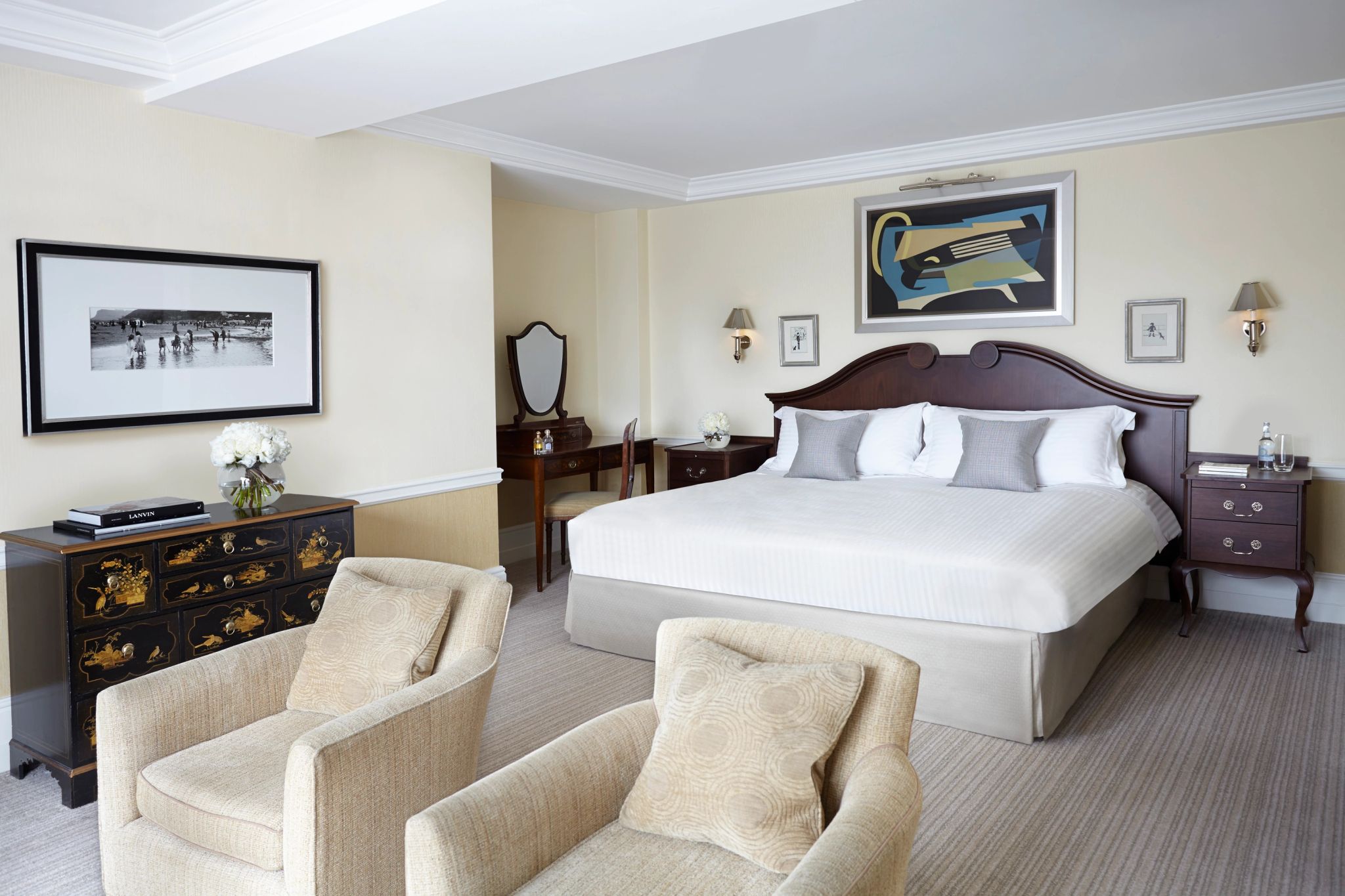 Deluxe Junior Suite cama king - suite casal - suite de luxo - suite classica - decoraçao classica