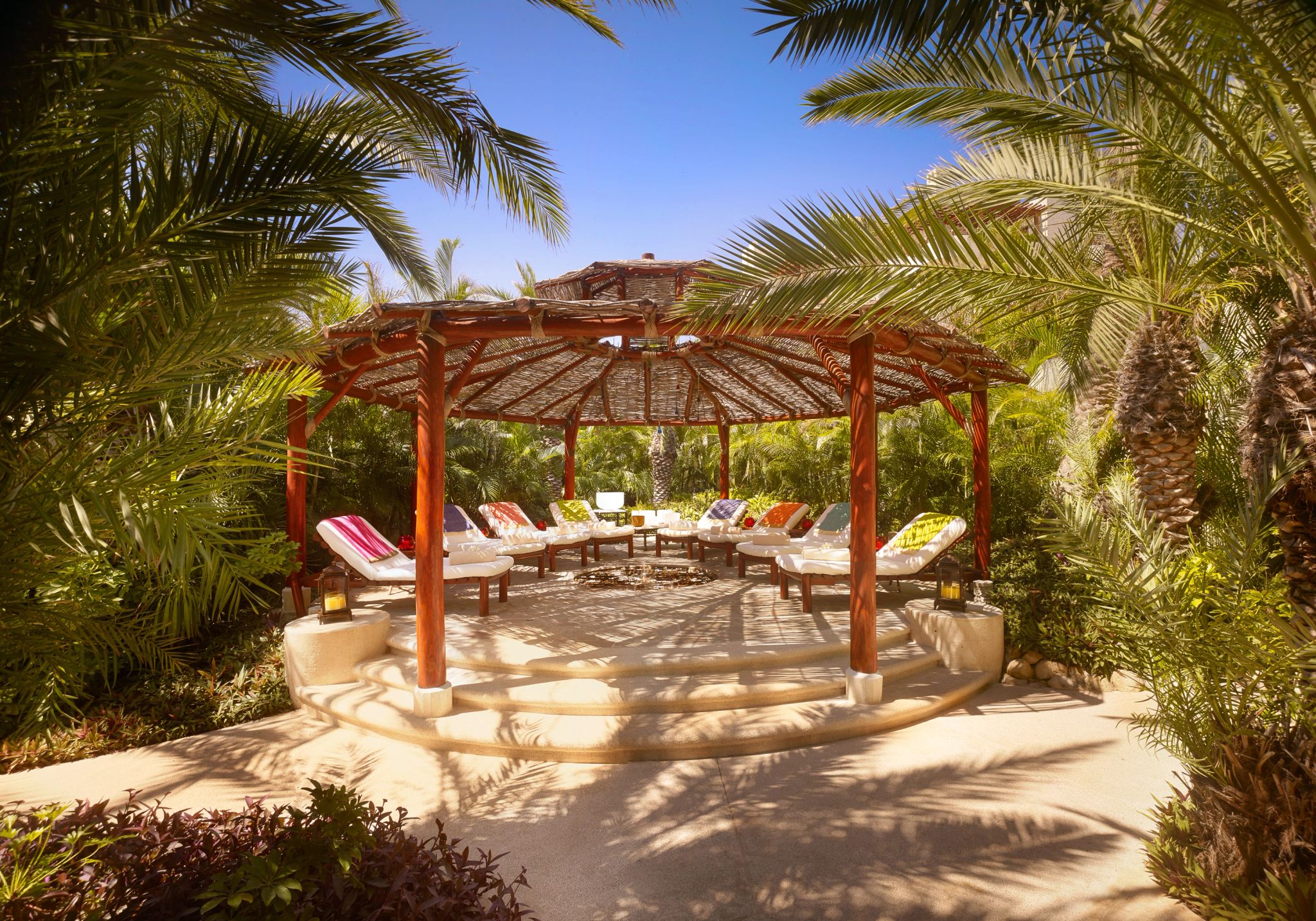 Área externa do Las Ventanas Al Paraiso, a Rosewood Resort  jardim interno - area verde - area externa hotel - espaço de realaxamento