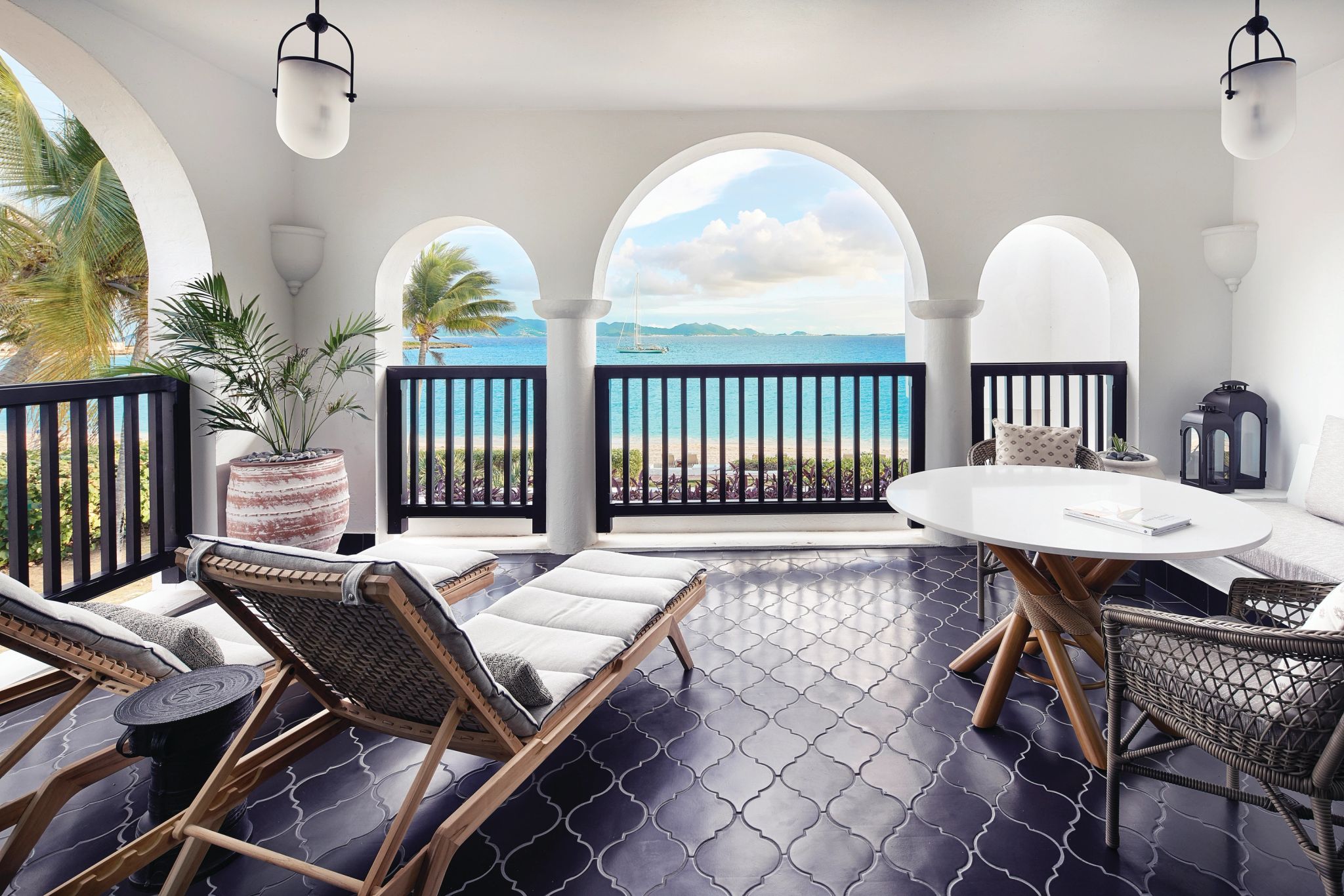 quarto vista praia – varanda espaçosa – quarto de luxo - banho de sol - vista mar