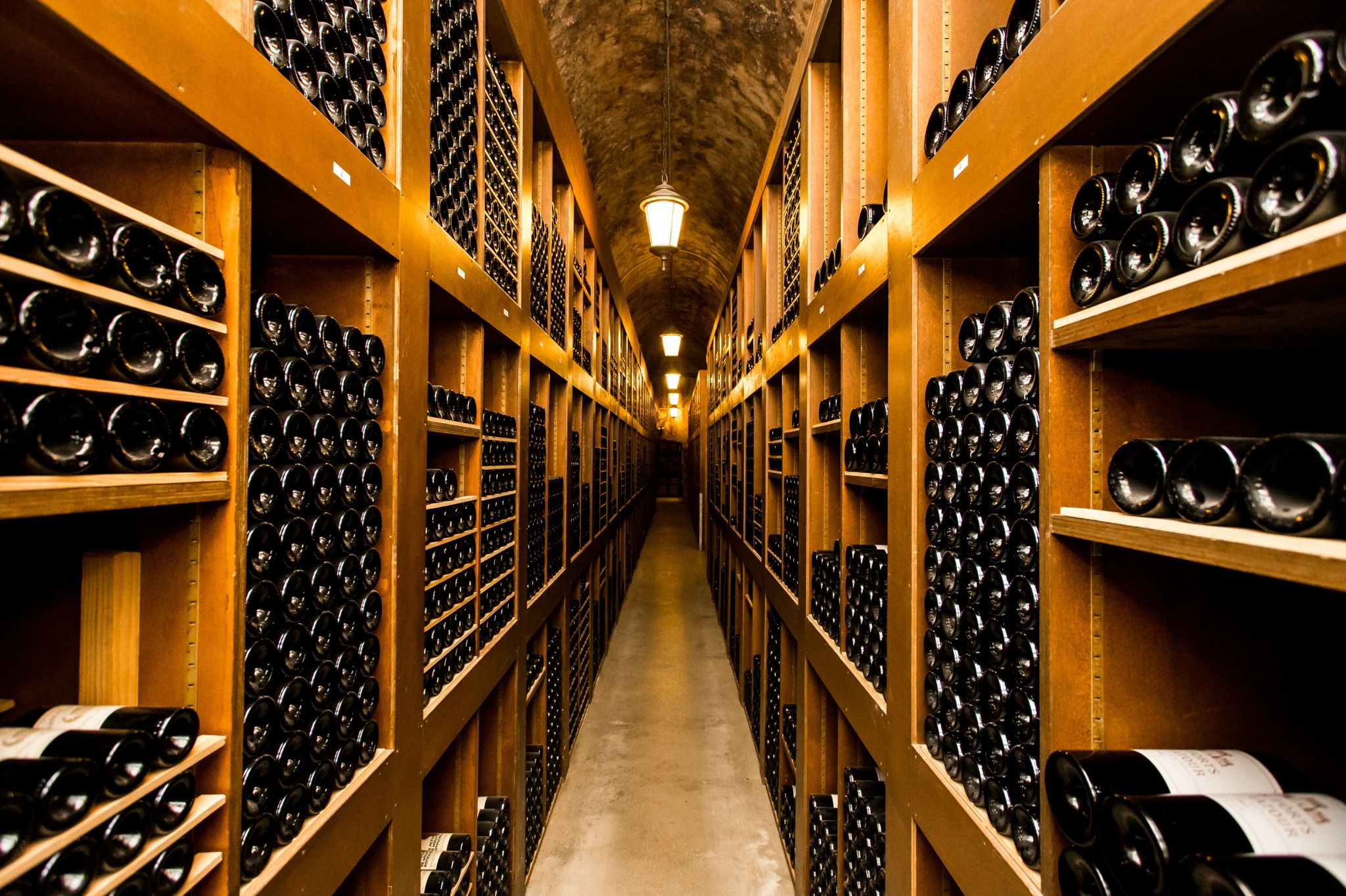 vinhos raros – adega em monaco - harmonizaçao de vinhos