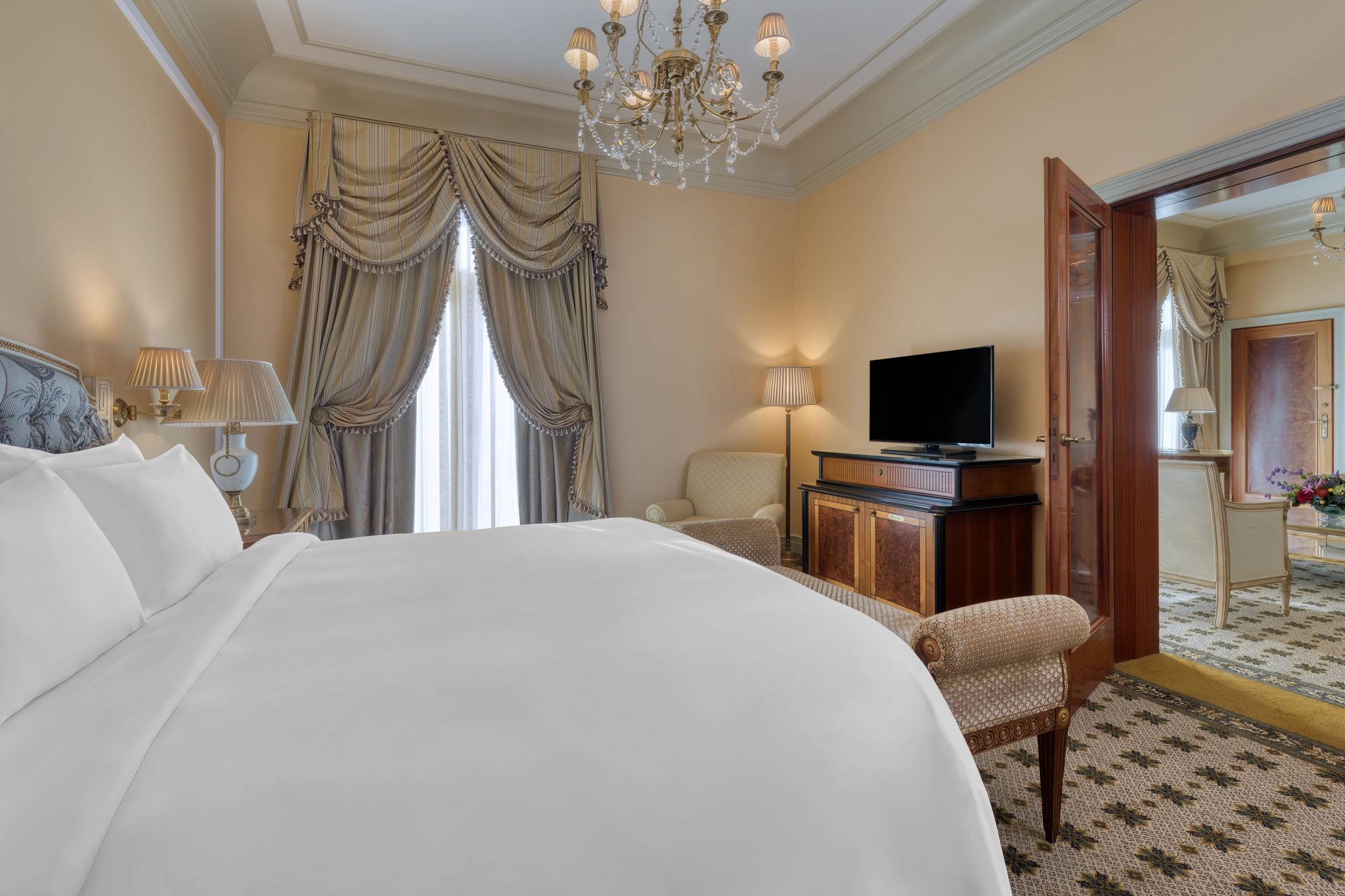 Executive Acropolis Suite One Bedroom Suite King City view High Floor suite de luxo - suite casal - suite king - suite executiva