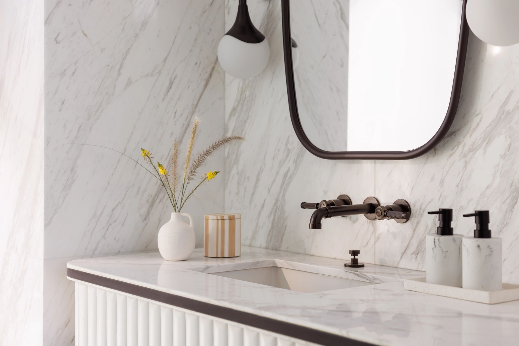 Riviera Bungalow Suite Seafront banheiro de luxo – decoracao em marmore – banho premium